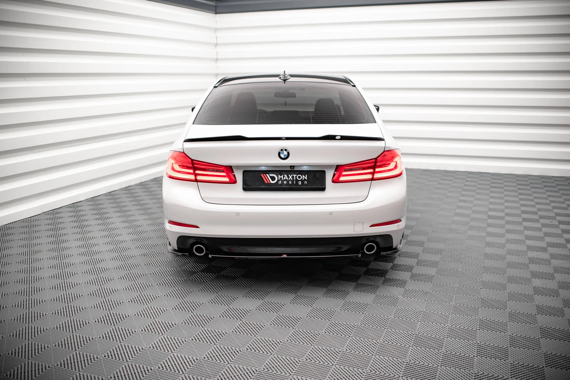 Tuningkit BMW 5 (G30) Sedan 2017 - 2020 | Sport Eksteriør Styling-sett Image 11