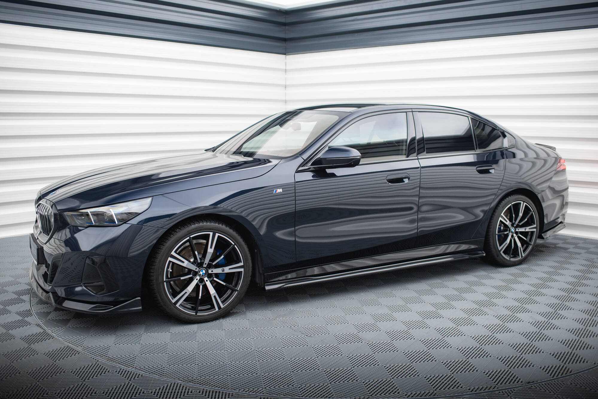 Tuningkit BMW 5 (G60) M-Pack 2023 -> | Sport Eksteriør Styling-sett V2