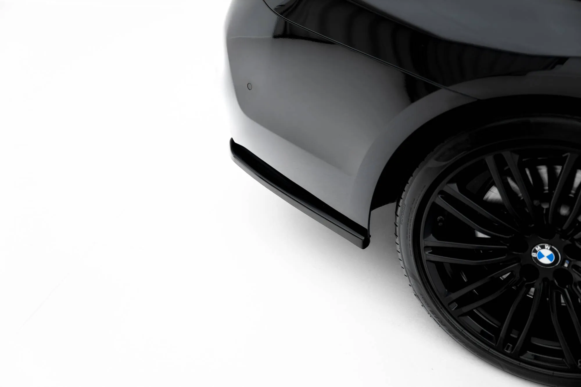 Tuningkit BMW 5 M-Pack G30 / G31 2017 - 2023 | Glossy Black Edition – bilde 10