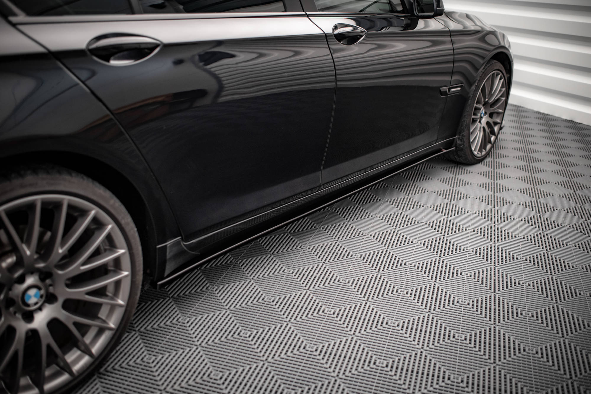 Tuningkit BMW 7  (F01) M-Pack 2008 - 2012 | Sport Eksteriør Styling-sett Image 5