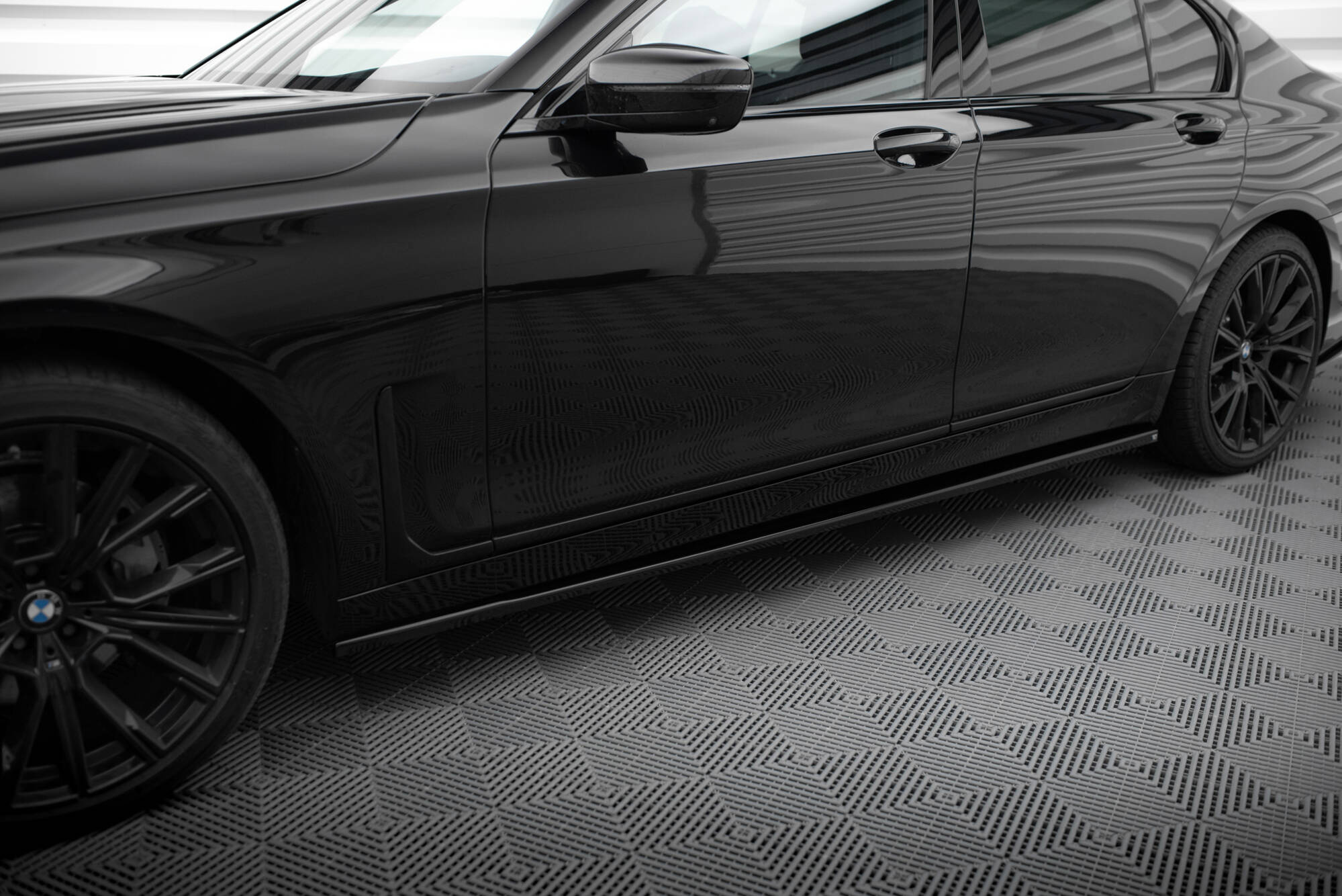 Tuningkit BMW 7 (G11) Facelift 2019 - 2022 | Sport Eksteriør Styling-sett – bilde 6