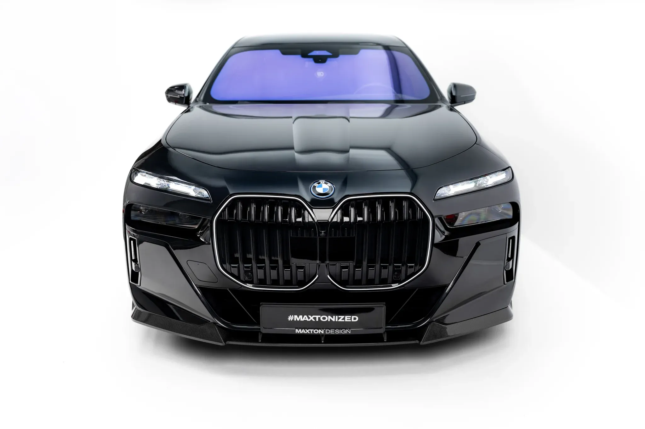Tuningkit BMW 7 (G70) 2022 - 2026 | Carbon Fiber Edition – bilde 2