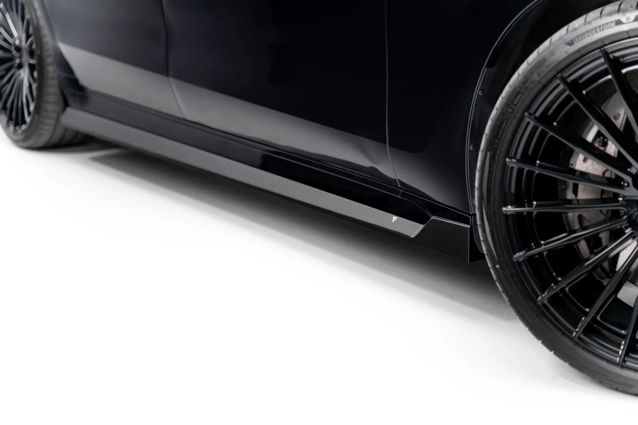 Tuningkit BMW 7 (G70) 2022 - 2026 | Carbon Fiber Edition – bilde 5