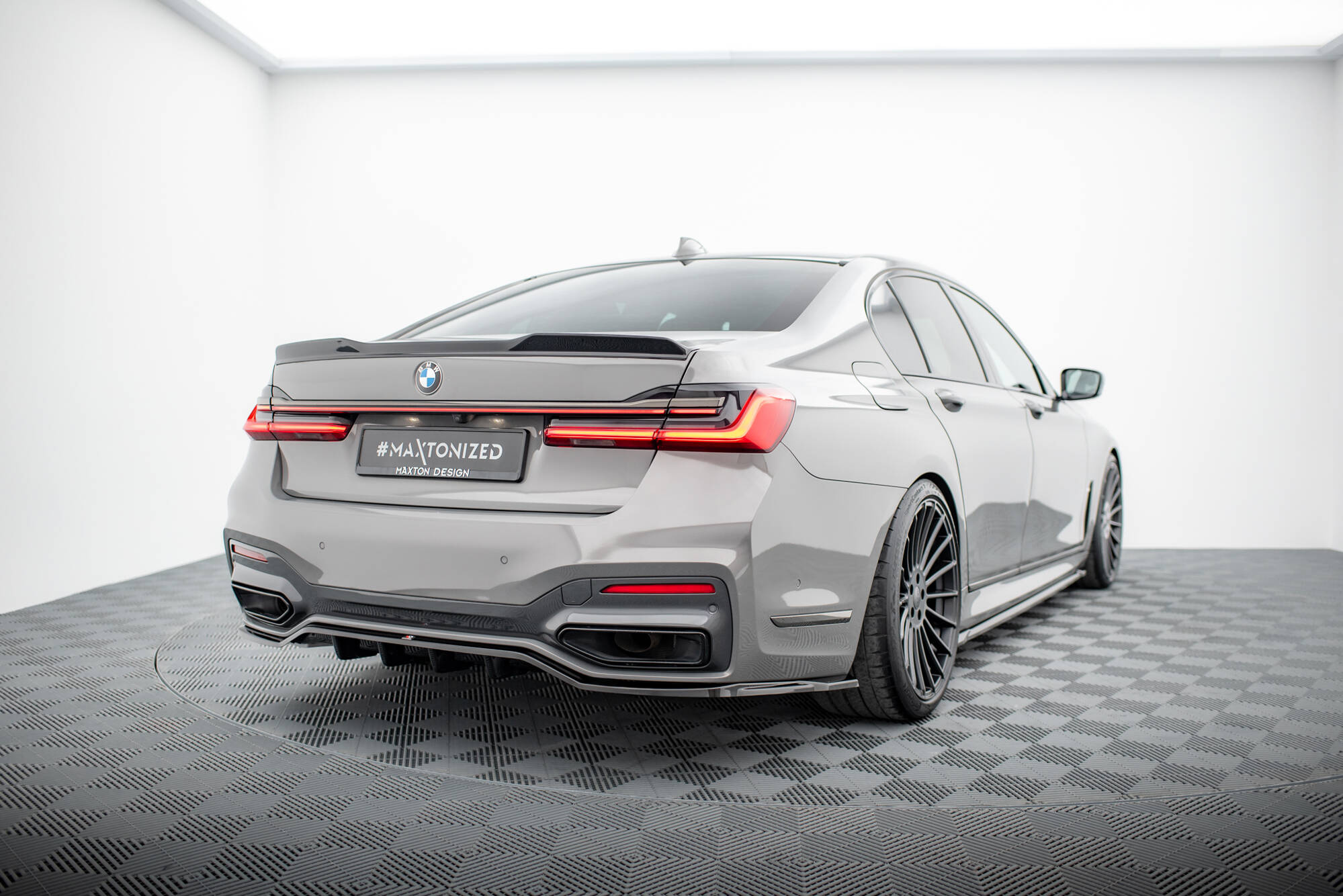 Tuningkit BMW 7 M (G11) Facelift 2019 - 2022 | Sport Eksteriør Styling-sett – bilde 14