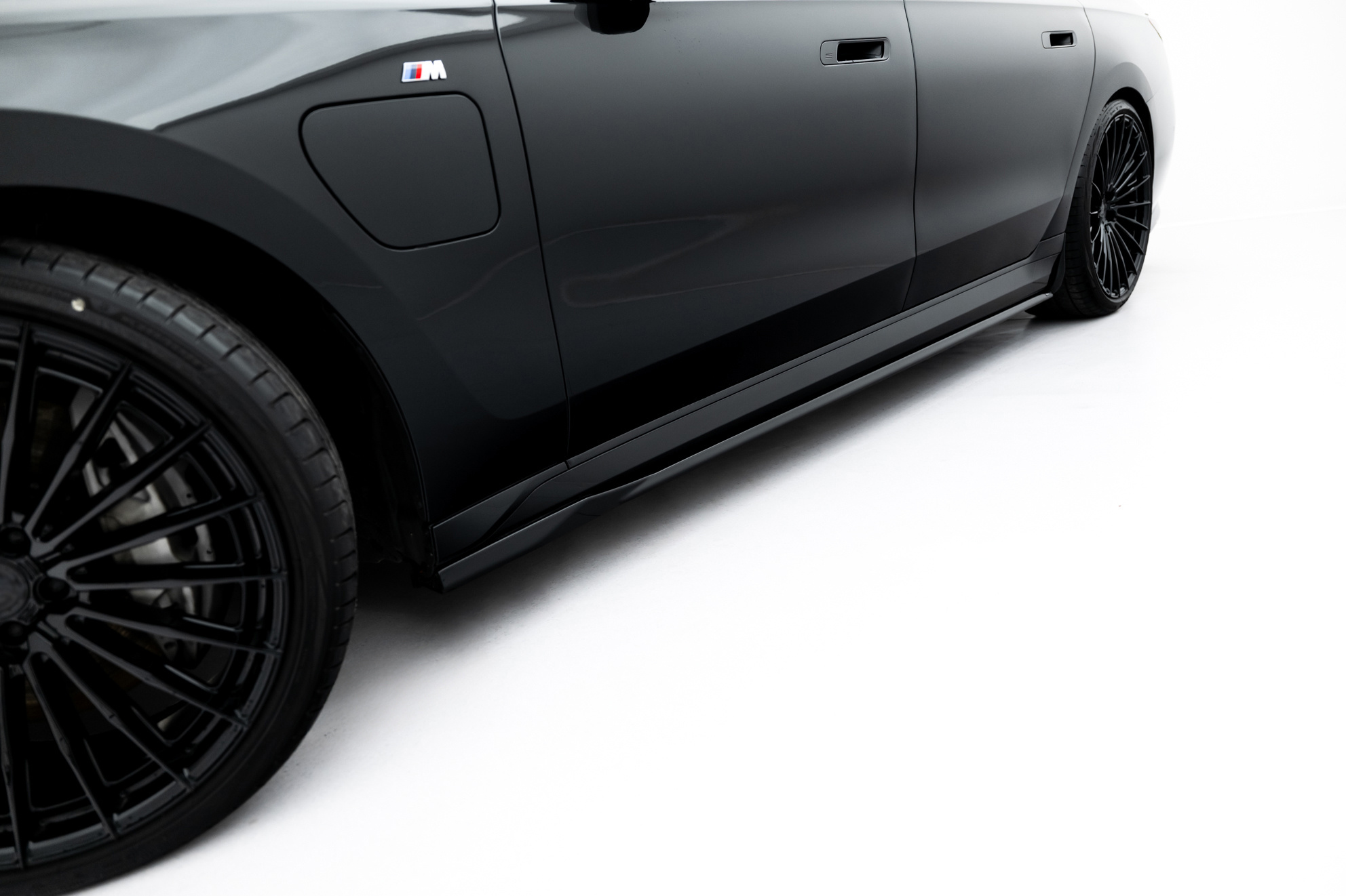 Tuningkit BMW (740d/740i) M-Pack G70 2022 -> | Sport Eksteriør Styling-sett V2 – bilde 7