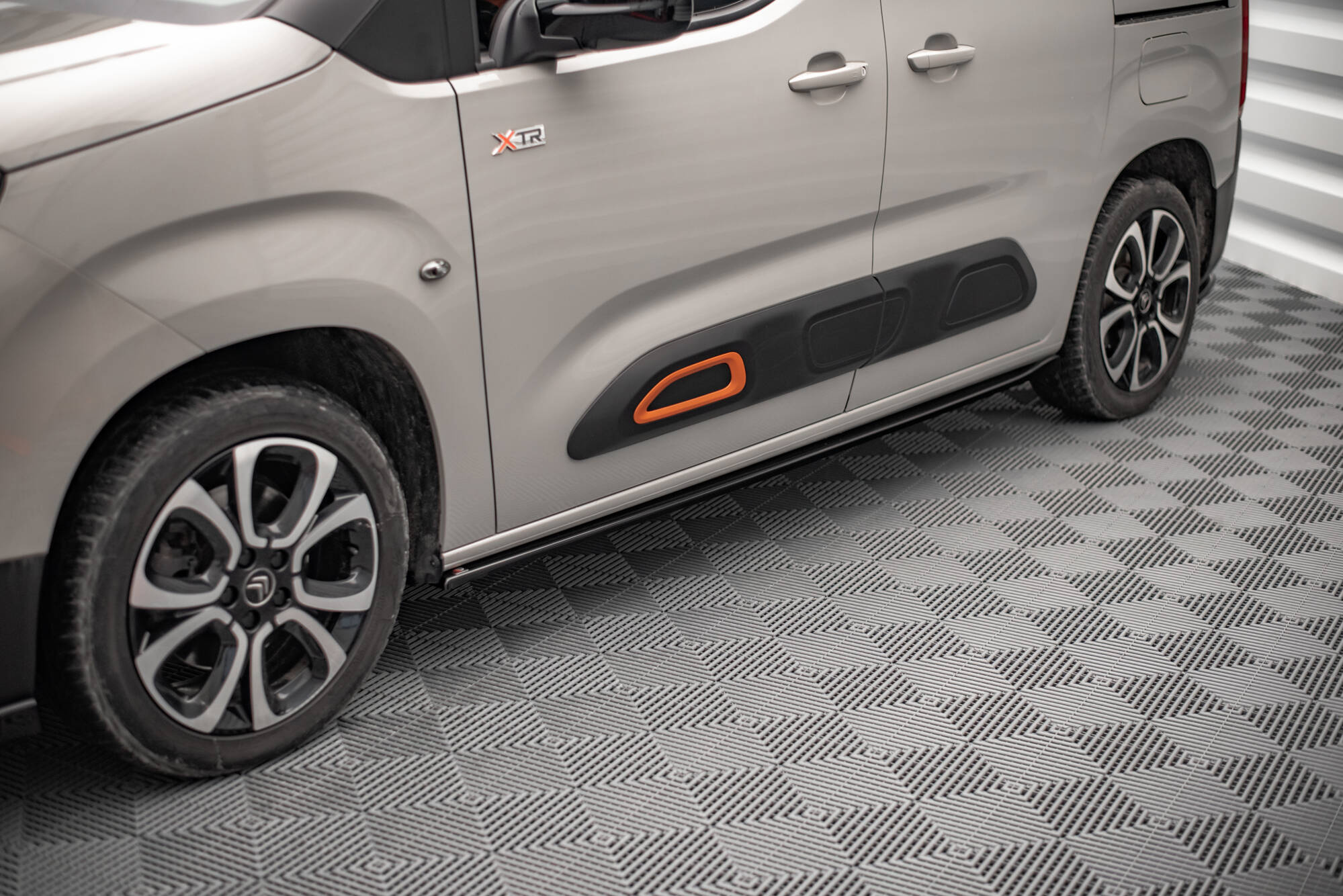 Tuningkit Citroen Berlingo Mk3 2018 - 2023 | Sport Eksteriør Styling-sett Image 5