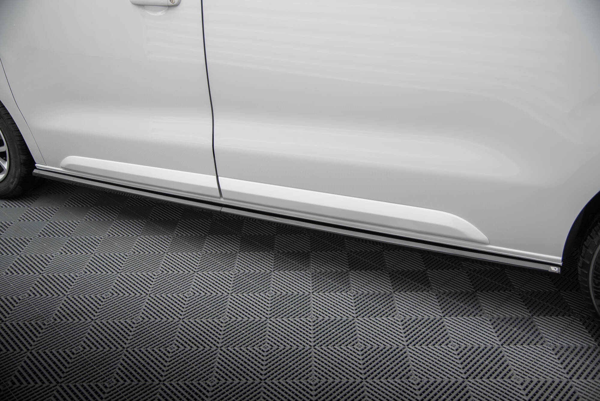 Tuningkit Citroen Jumpy L3 Mk3 2016 -> | Sport Eksteriør Styling-sett – bilde 6