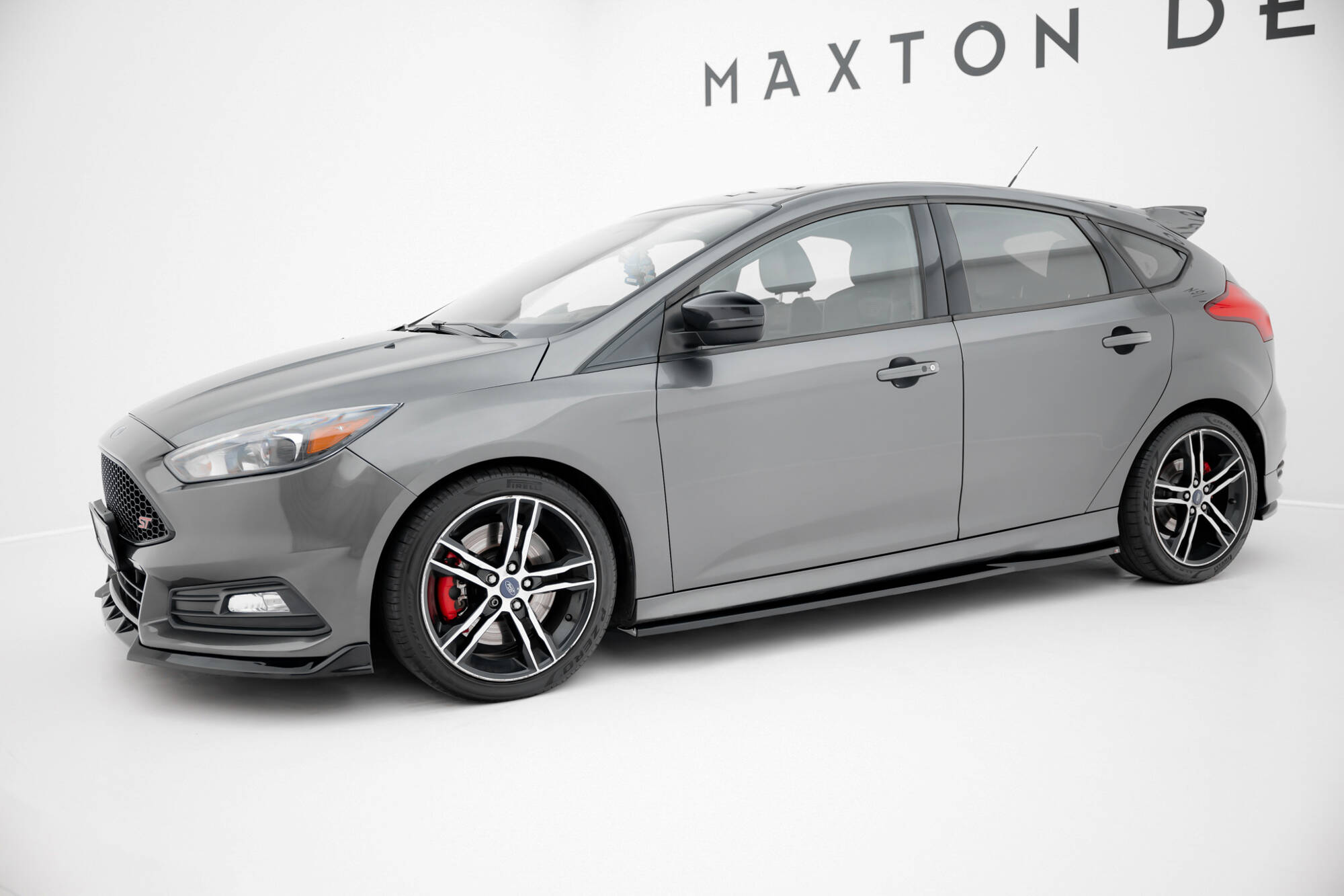 Tuningkit Ford Focus ST Mk3 Facelift 2014 - 2018  | Sport Eksteriør Styling-sett