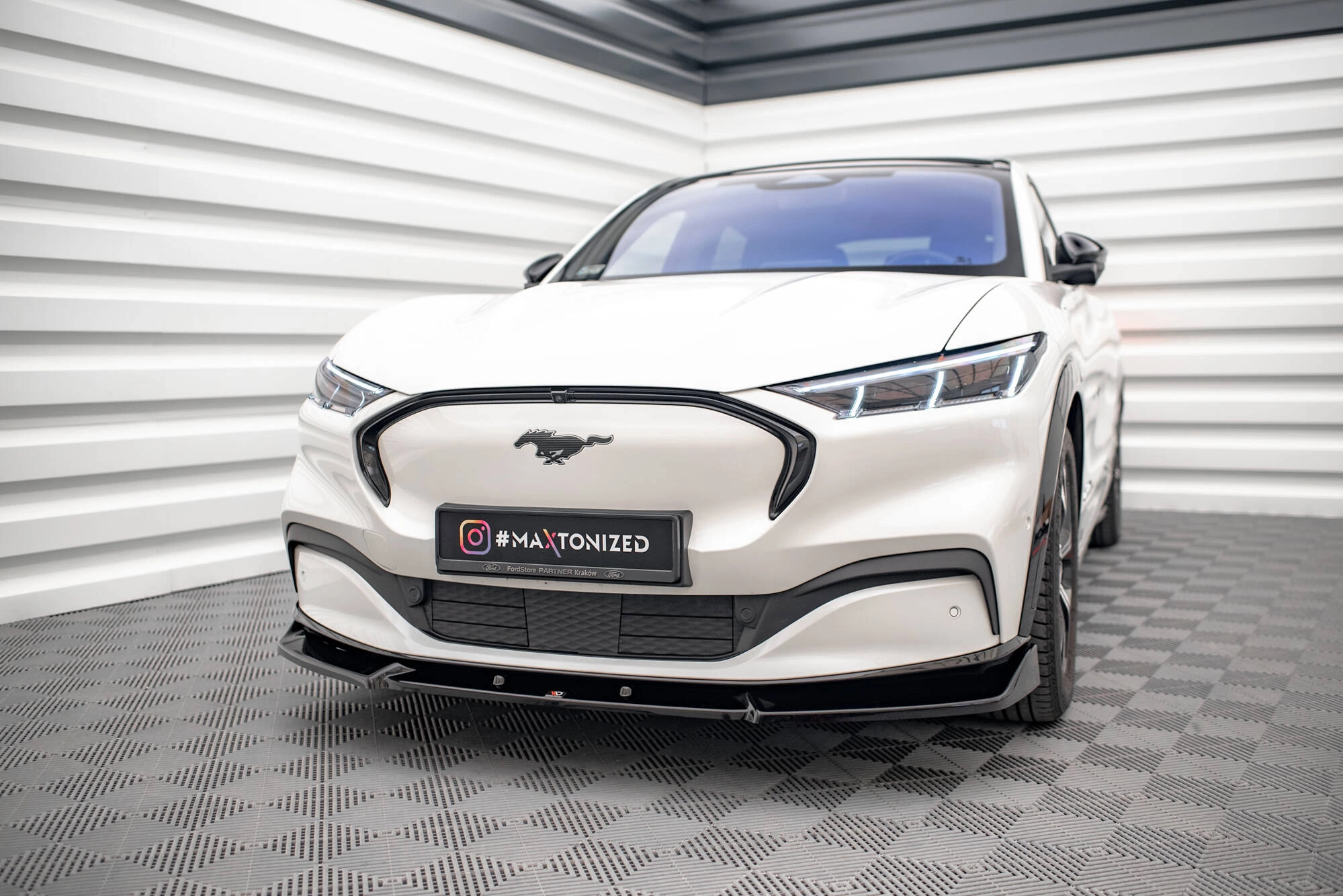 Tuningkit Ford Mustang Mach-e 2020-> | Sport Eksteriør Styling-sett – bilde 4