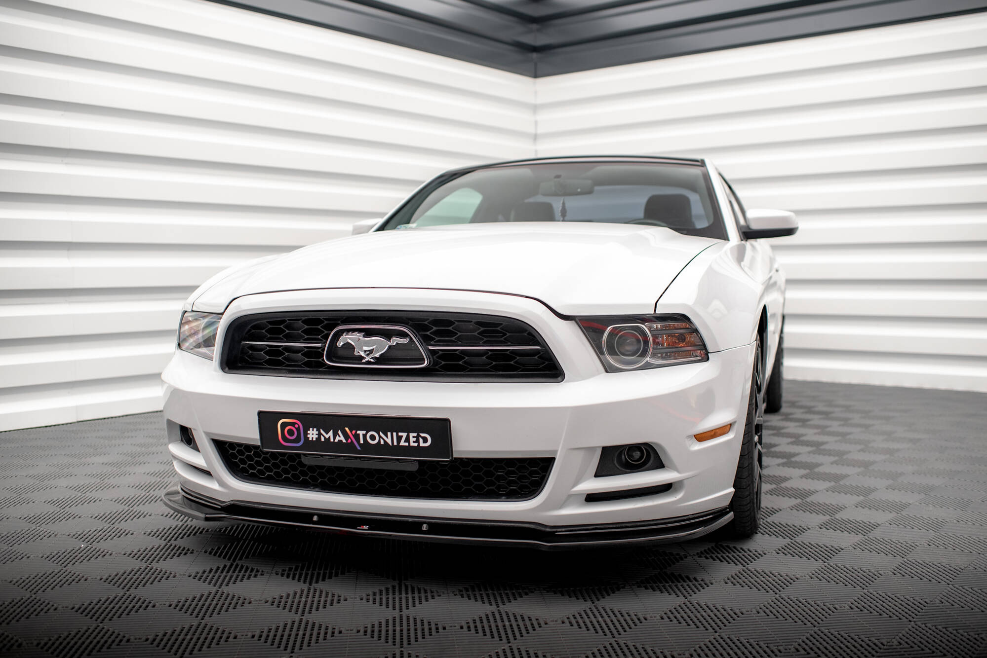Tuningkit Ford Mustang Mk5 Facelift  2009 - 2014 | Sport Eksteriør Styling-sett Image 4