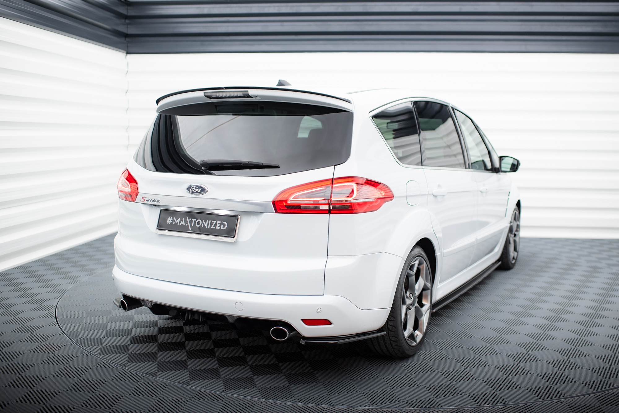 Tuningkit Ford S-Max Titanium I Facelift 2010 - 2014 | Sport Eksteriør Styling-sett – bilde 8