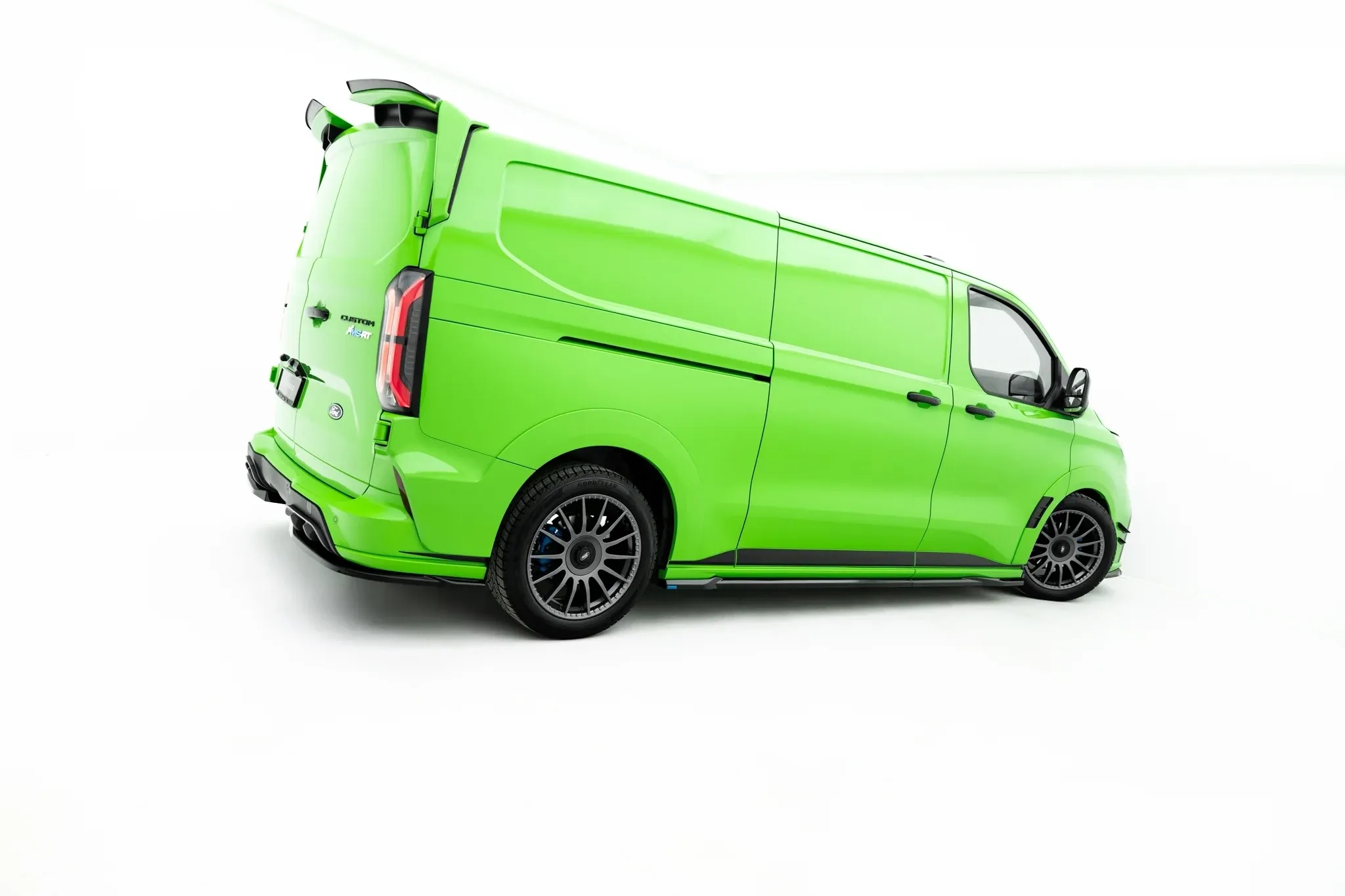 Tuningkit Ford Transit Custom II 2023 -> | Glossy Black Edition – bilde 5