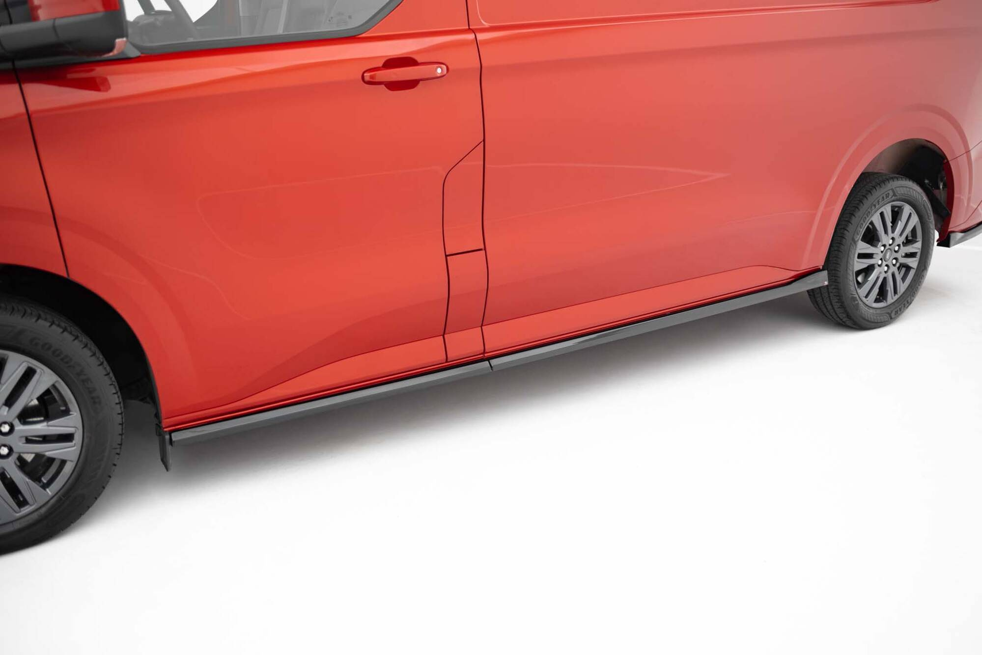 Tuningkit Ford Transit Custom (L2) 2023 -> | Sport Eksteriør Styling-sett Image 5