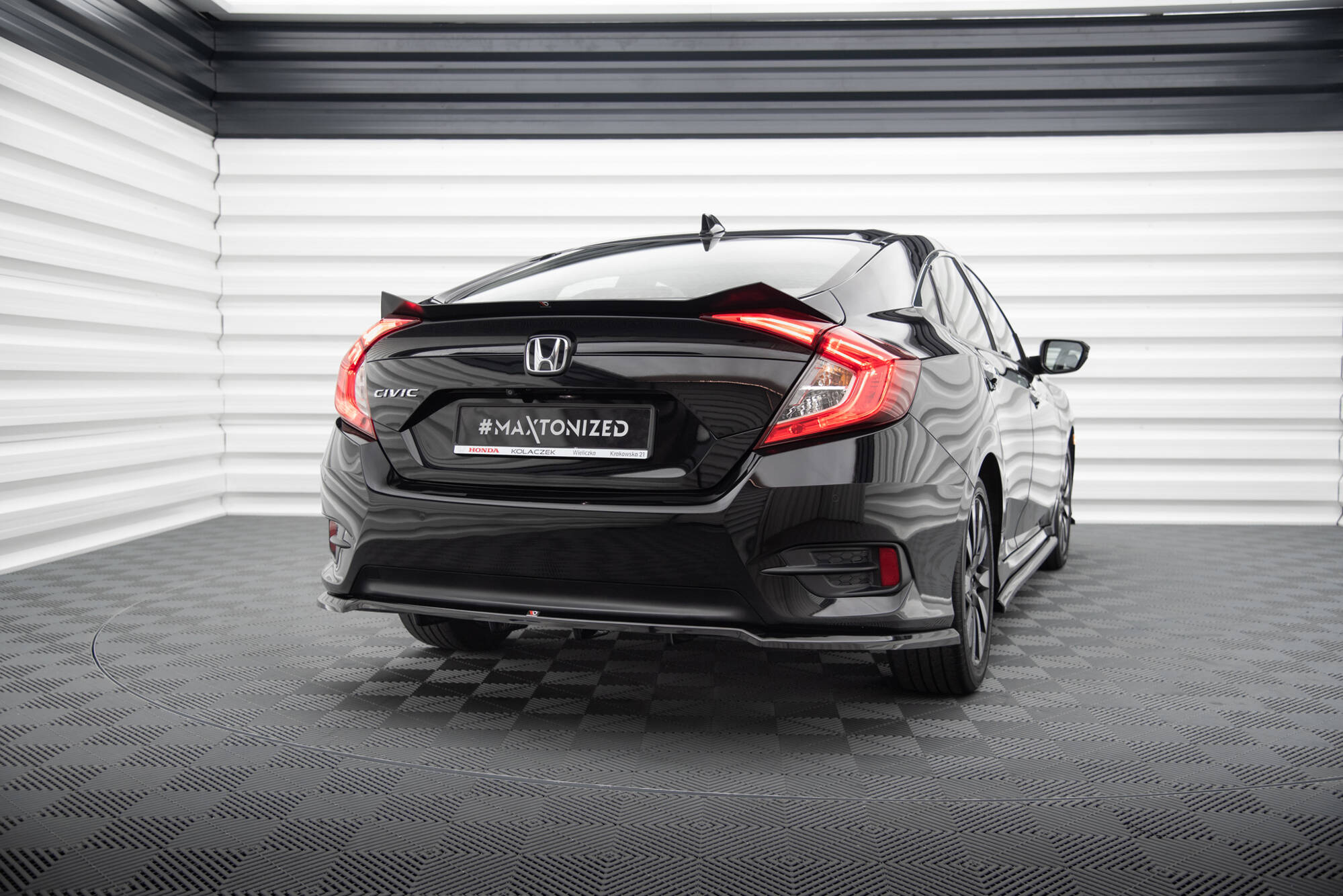 Tuningkit Honda Civic Mk10 2016 - 2019 | Sport Eksteriør Styling-sett – bilde 7