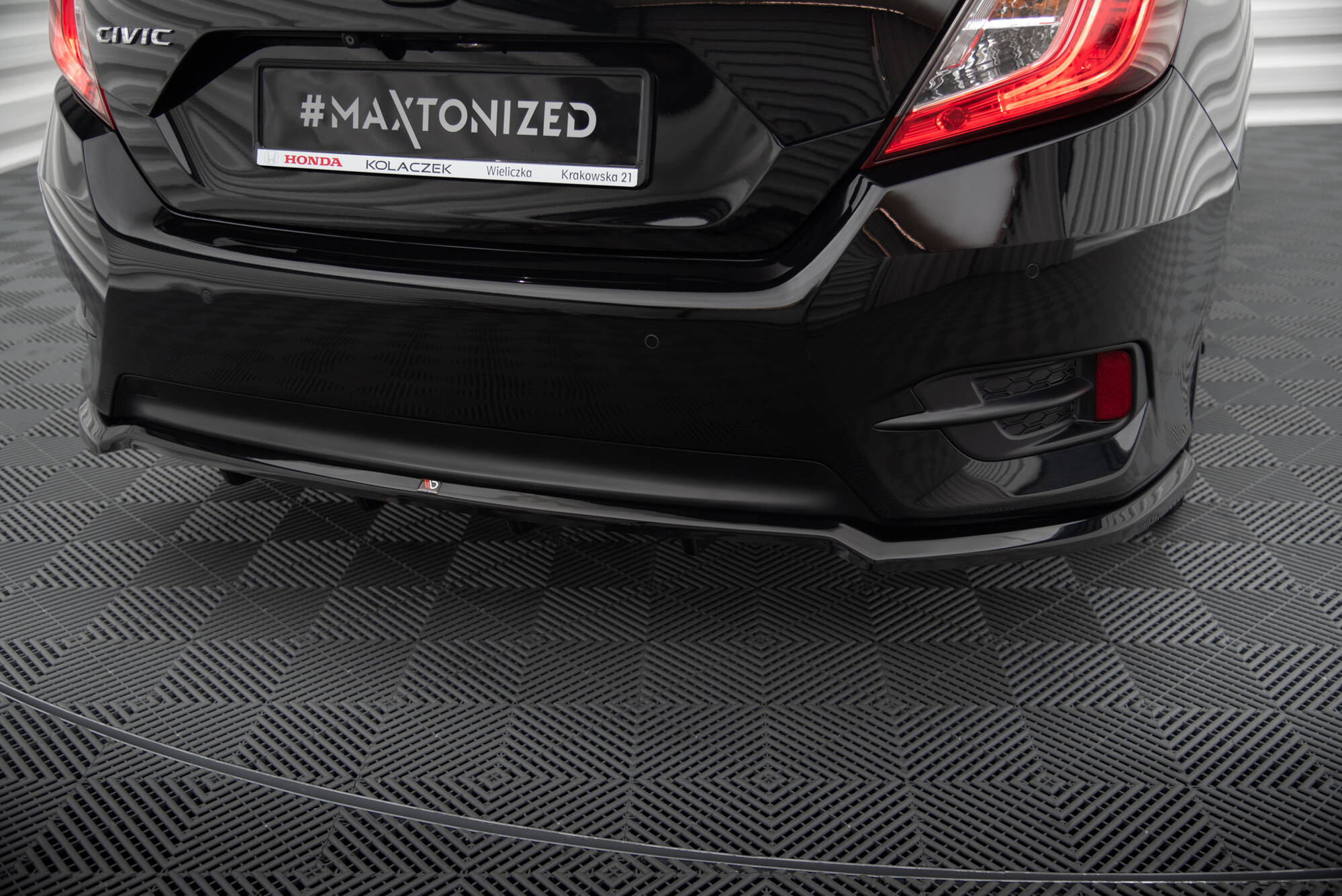 Tuningkit Honda Civic Mk10 2016 - 2019 | Sport Eksteriør Styling-sett – bilde 9