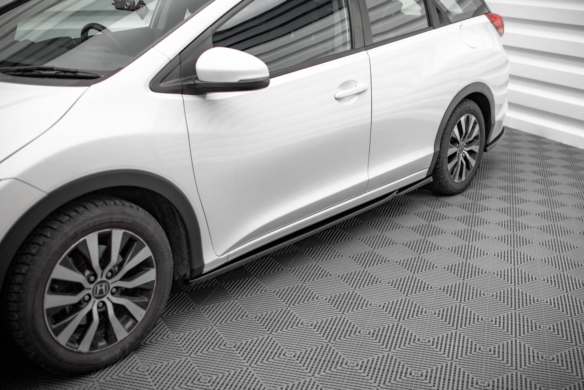 Tuningkit Honda Civic Tourer Mk9 2011 - 2014 | Sport Eksteriør Styling-sett – bilde 4