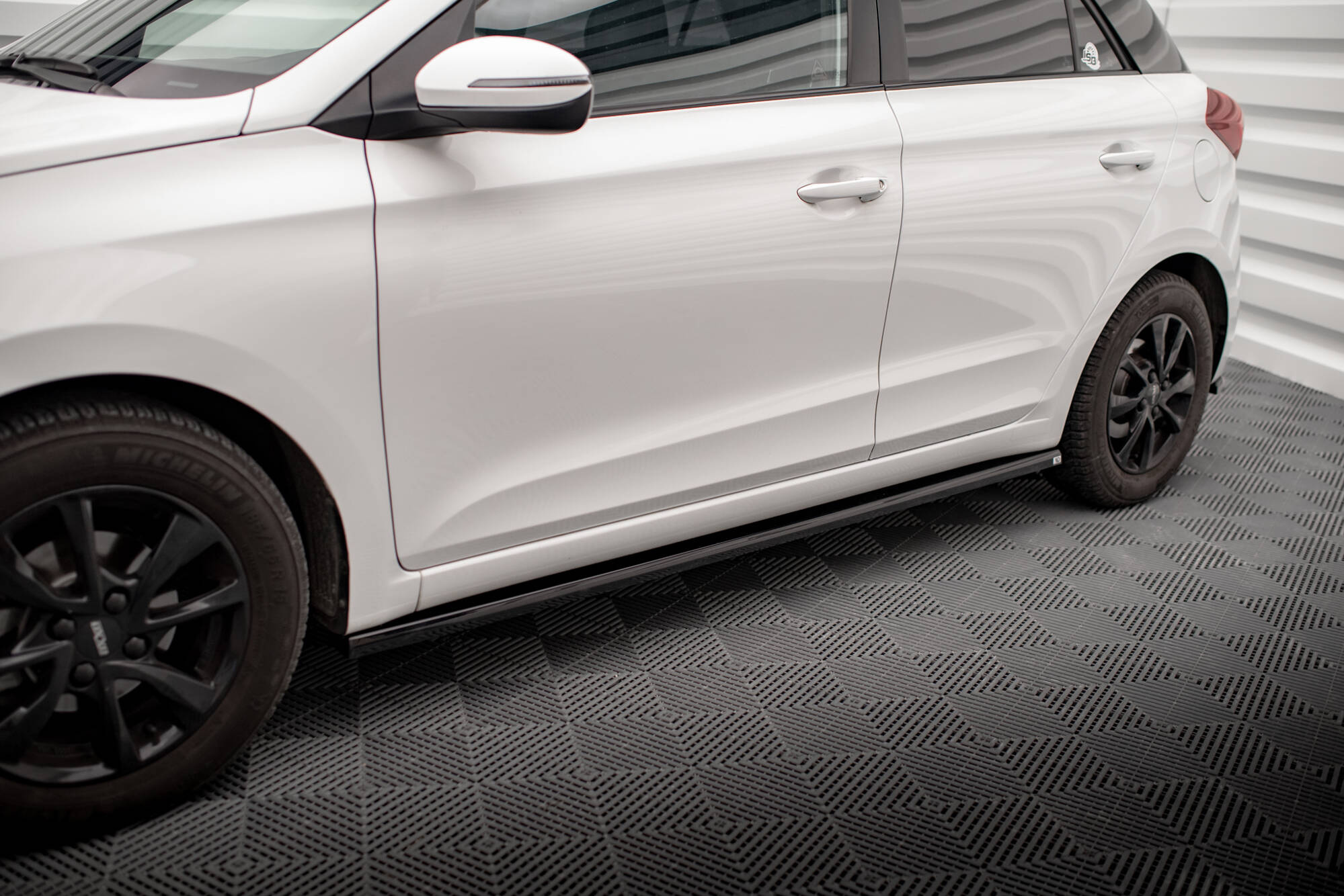 Tuningkit Hyundai I20 Mk2 Facelift 2018 - 2020 | Sport Eksteriør Styling-sett – bilde 5