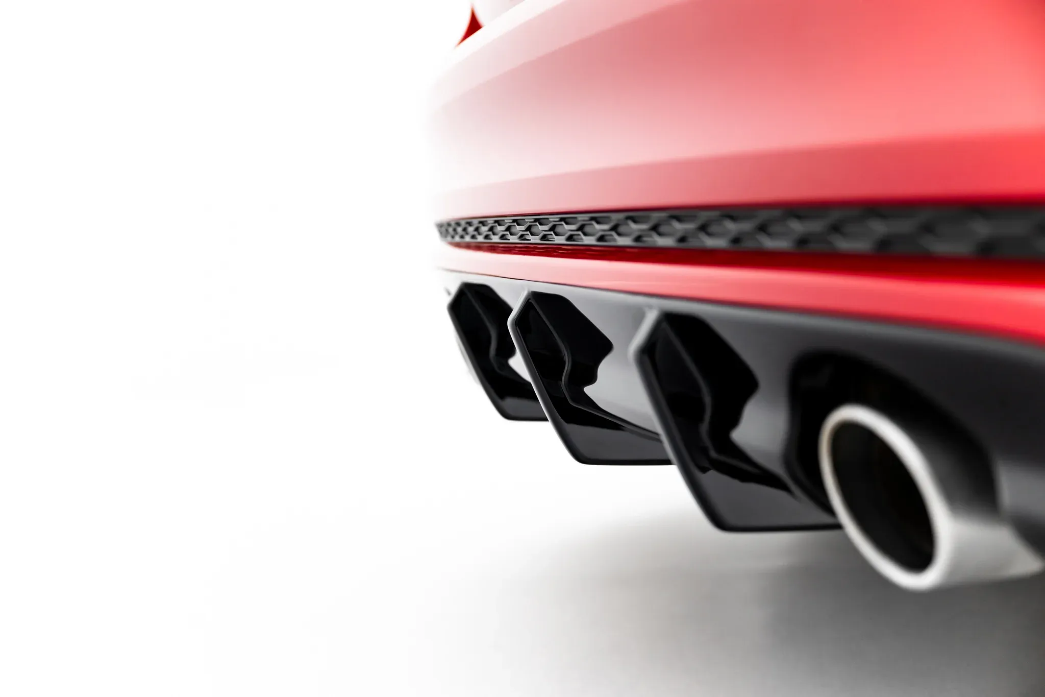 Tuningkit Jaguar XE R-Dynamic (X760) Facelift 2019 - 2024 | Glossy Black Edition – bilde 10