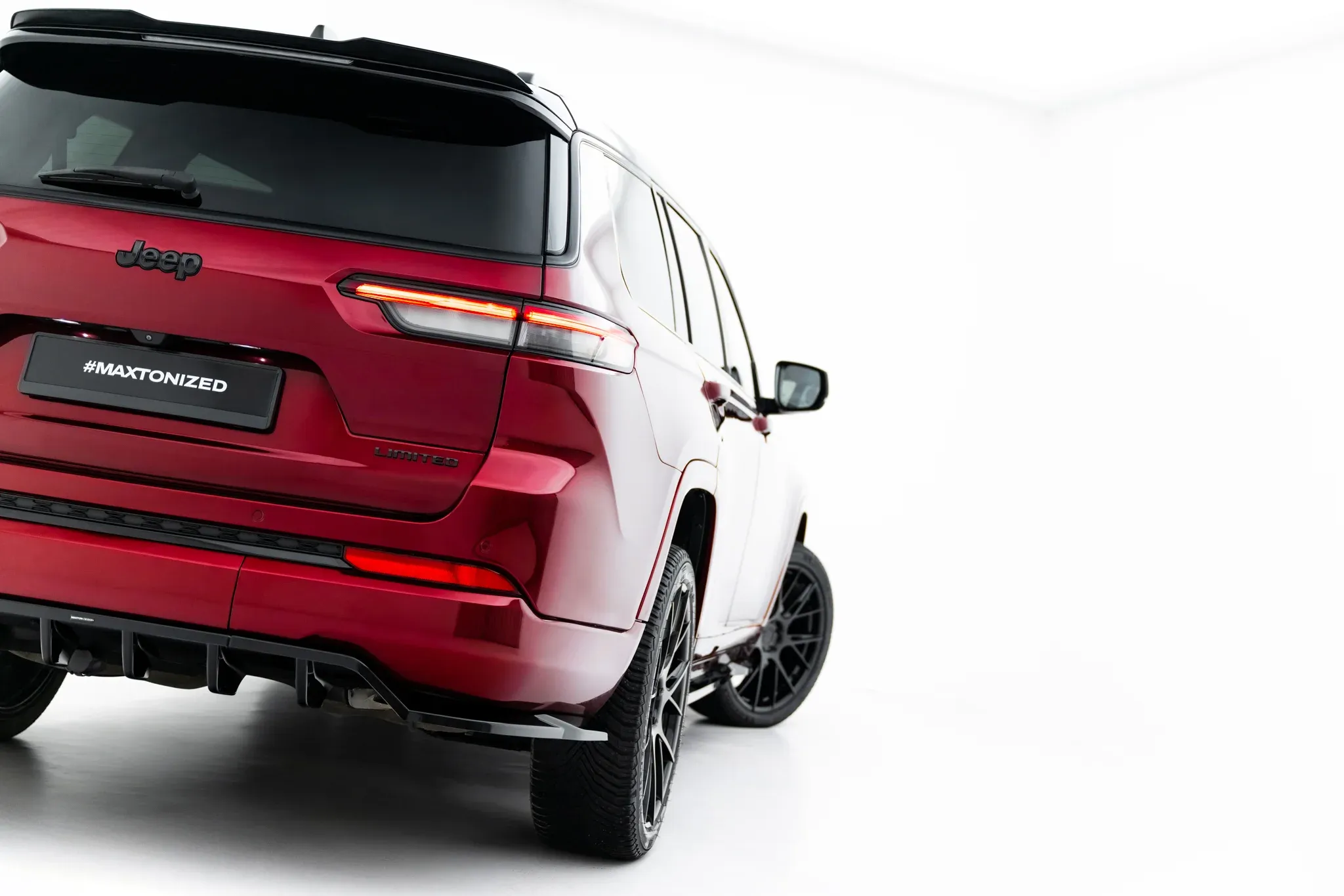 Tuningkit Jeep Grand Cherokee 2021-2026 | Glossy Black Edition – bilde 15