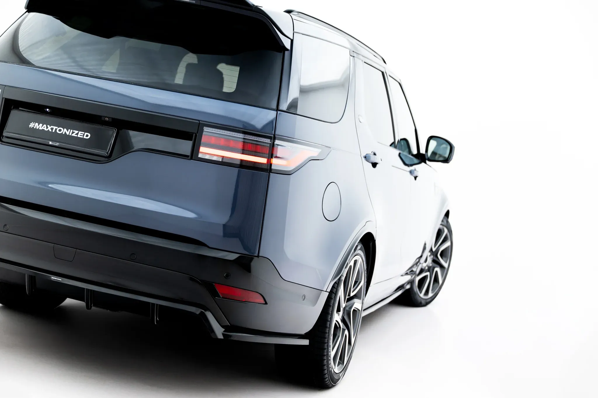 Tuningkit Land Rover Discovery (Mk5 Facelift) 2021-2026 | Glossy Black Edition – bilde 10