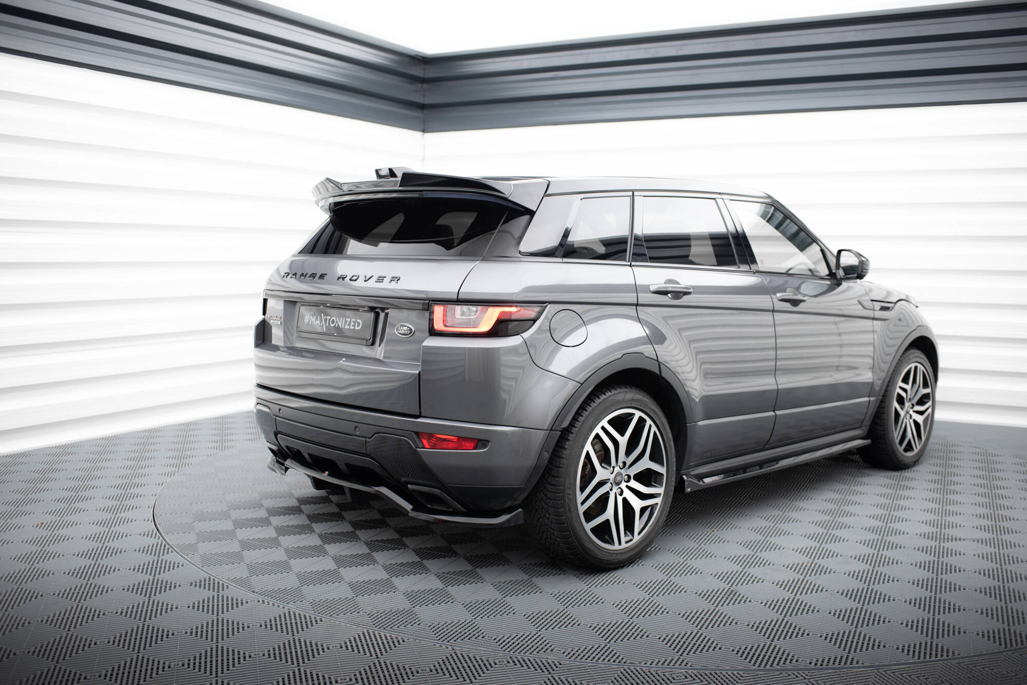 Tuningkit Land Rover Range Rover Evoque HSE Dynamic Mk1 Facelift  2015- 2018  | Sport Eksteriør Styling-sett – bilde 9