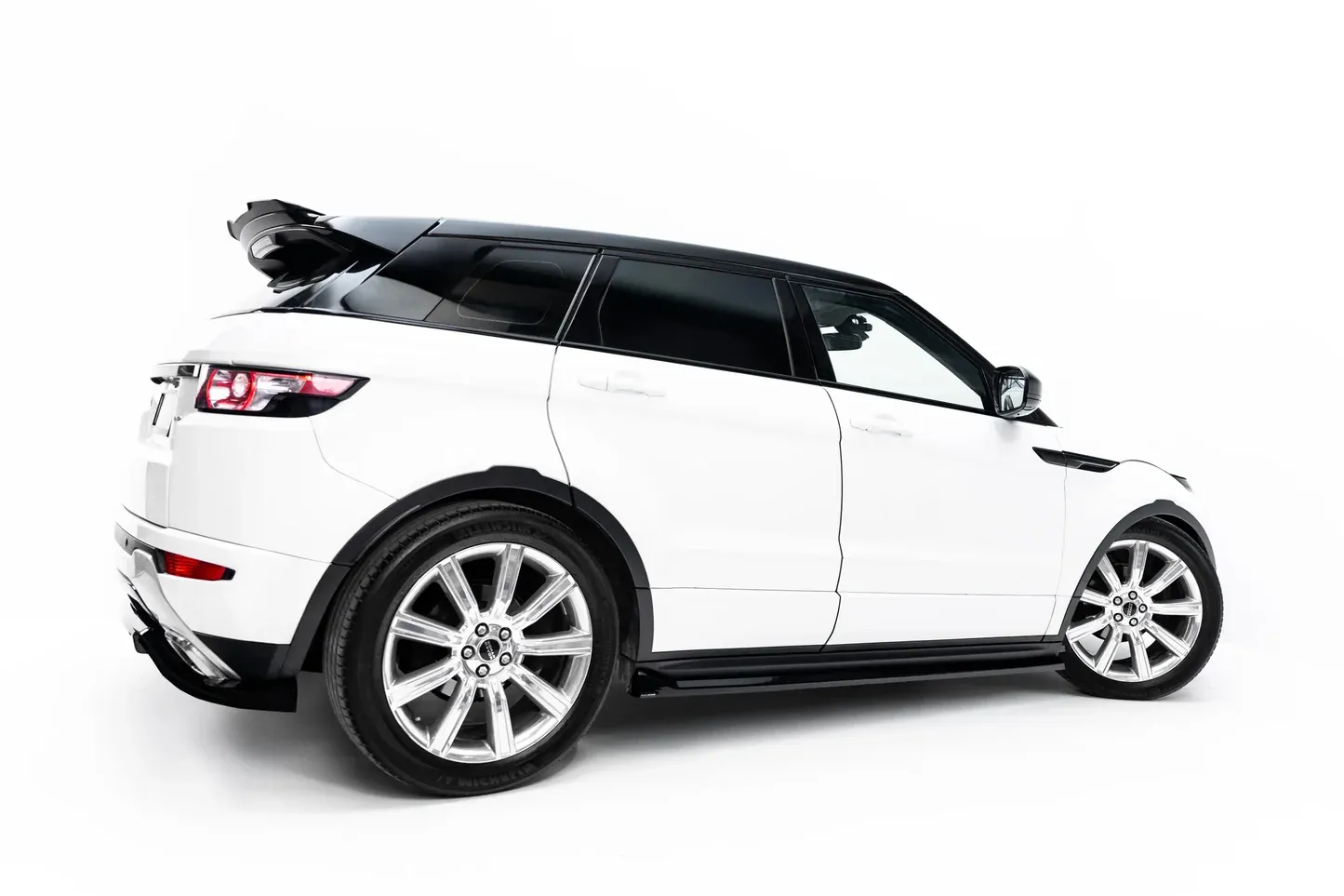Tuningkit Land Rover Range Rover Evoque I 2011 - 2013 | Glossy Black Edition – bilde 11