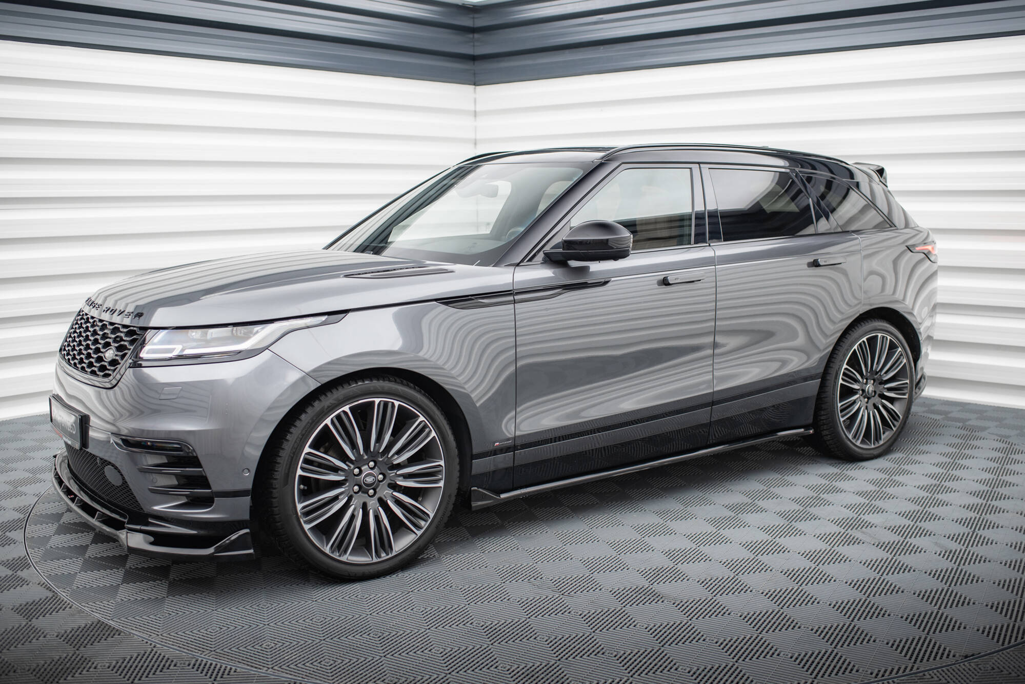 Tuningkit Land Rover Range Rover Velar R-Dynamic Mk1 2017 - 2023 | Sport Eksteriør Styling-sett Image 1
