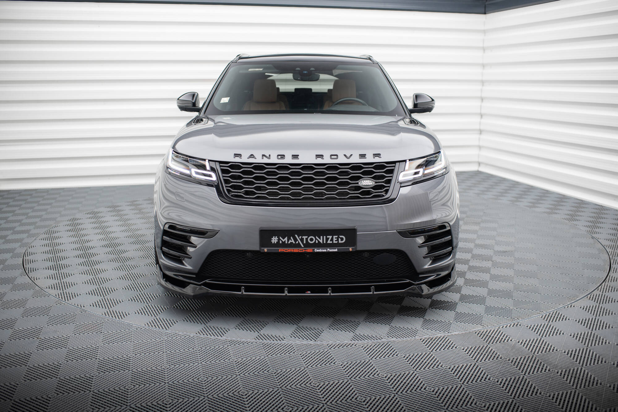 Tuningkit Land Rover Range Rover Velar R-Dynamic Mk1 2017 - 2023 | Sport Eksteriør Styling-sett Image 2