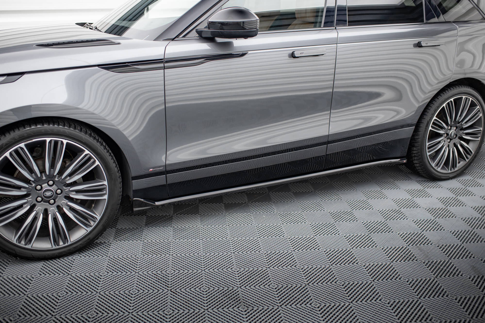 Tuningkit Land Rover Range Rover Velar R-Dynamic Mk1 2017 - 2023 | Sport Eksteriør Styling-sett Image 5