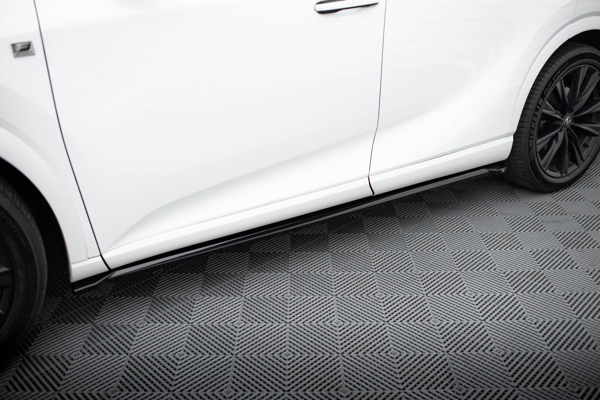 Tuningkit Lexus RX F-Sport Mk5 2022 - | Sport Eksteriør Styling-sett – bilde 5