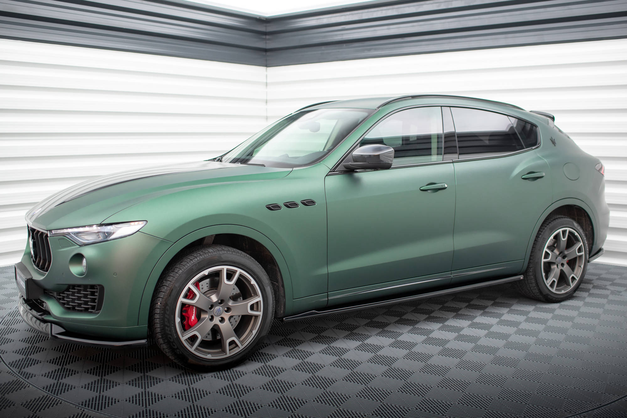 Tuningkit Maserati Levante Mk1 2016 - 2024 | Sport Eksteriør Styling-sett
