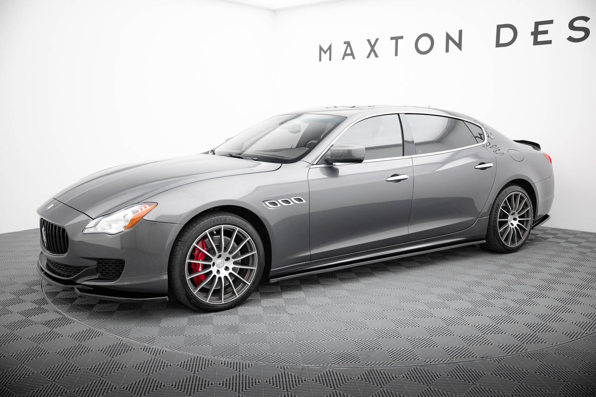 Tuningkit Maserati Quattroporte Mk6 2013 - 2016 | Sport Eksteriør Styling-sett Image 1