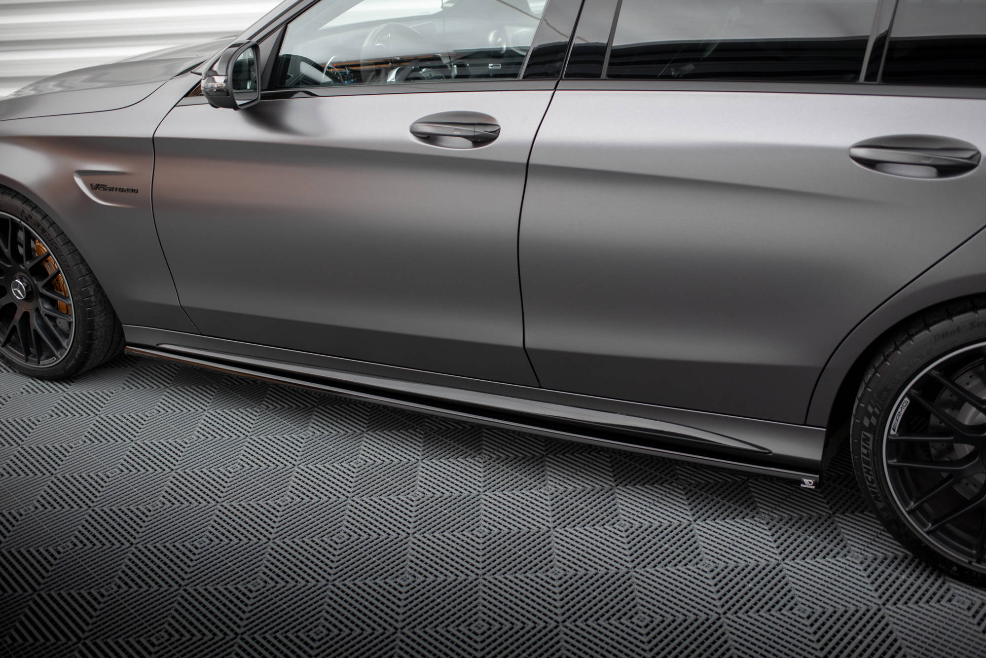 Tuningkit Mercedes-AMG C63 (W205) Facelift 2018 - 2021 | Sport Eksteriør Styling-sett Image 6