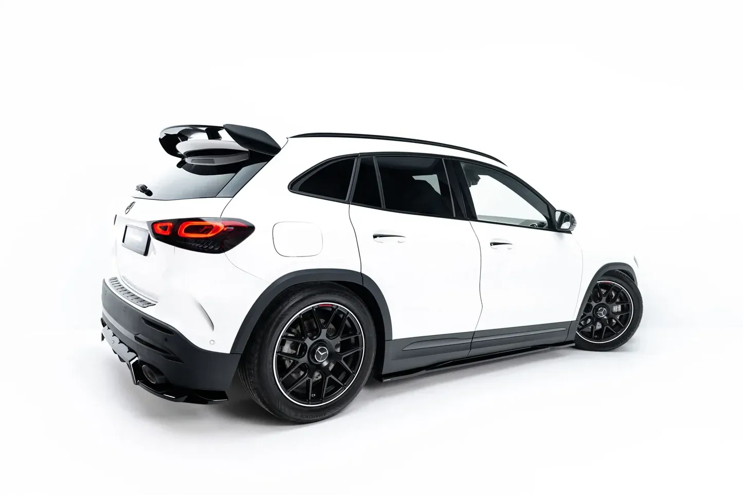 Tuningkit Mercedes-AMG GLA 35 (H247) 2020 - 2023 | Glossy Black Edition – bilde 8