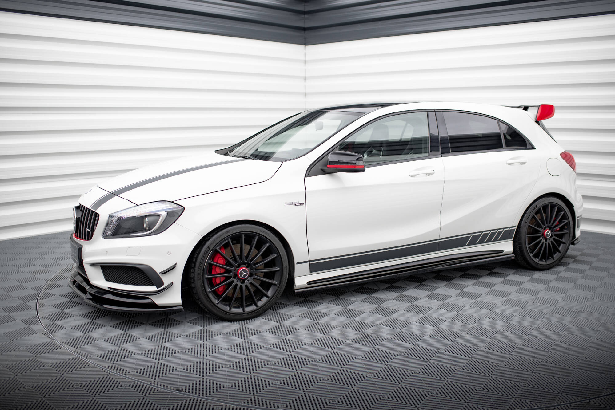 Tuningkit Mercedes-Benz A45 AMG (W176) 2013 - 2015 | Sport Eksteriør Styling-sett
