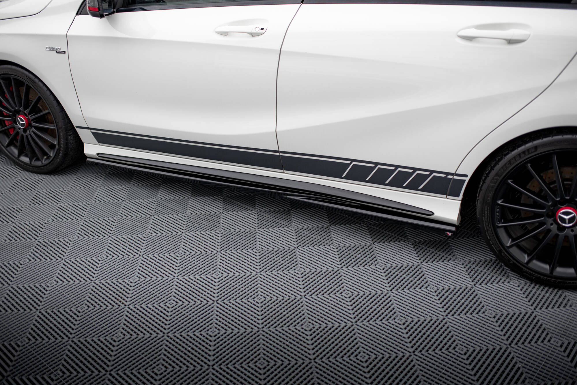 Tuningkit Mercedes-Benz A45 AMG (W176) 2013 - 2015 | Sport Eksteriør Styling-sett – bilde 6
