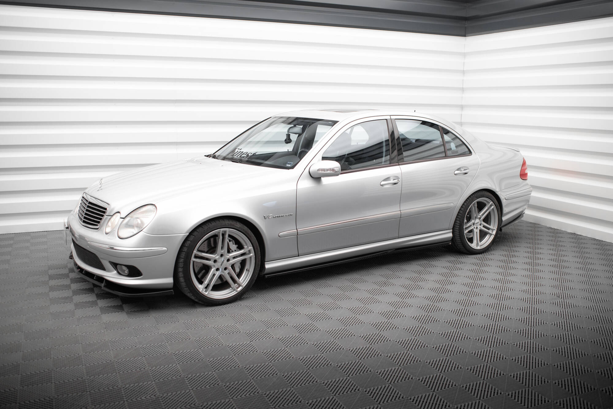 Tuningkit Mercedes-Benz AMG E 55 (W211) 2003 - 2006 | Sport Eksteriør Styling-sett Image 1