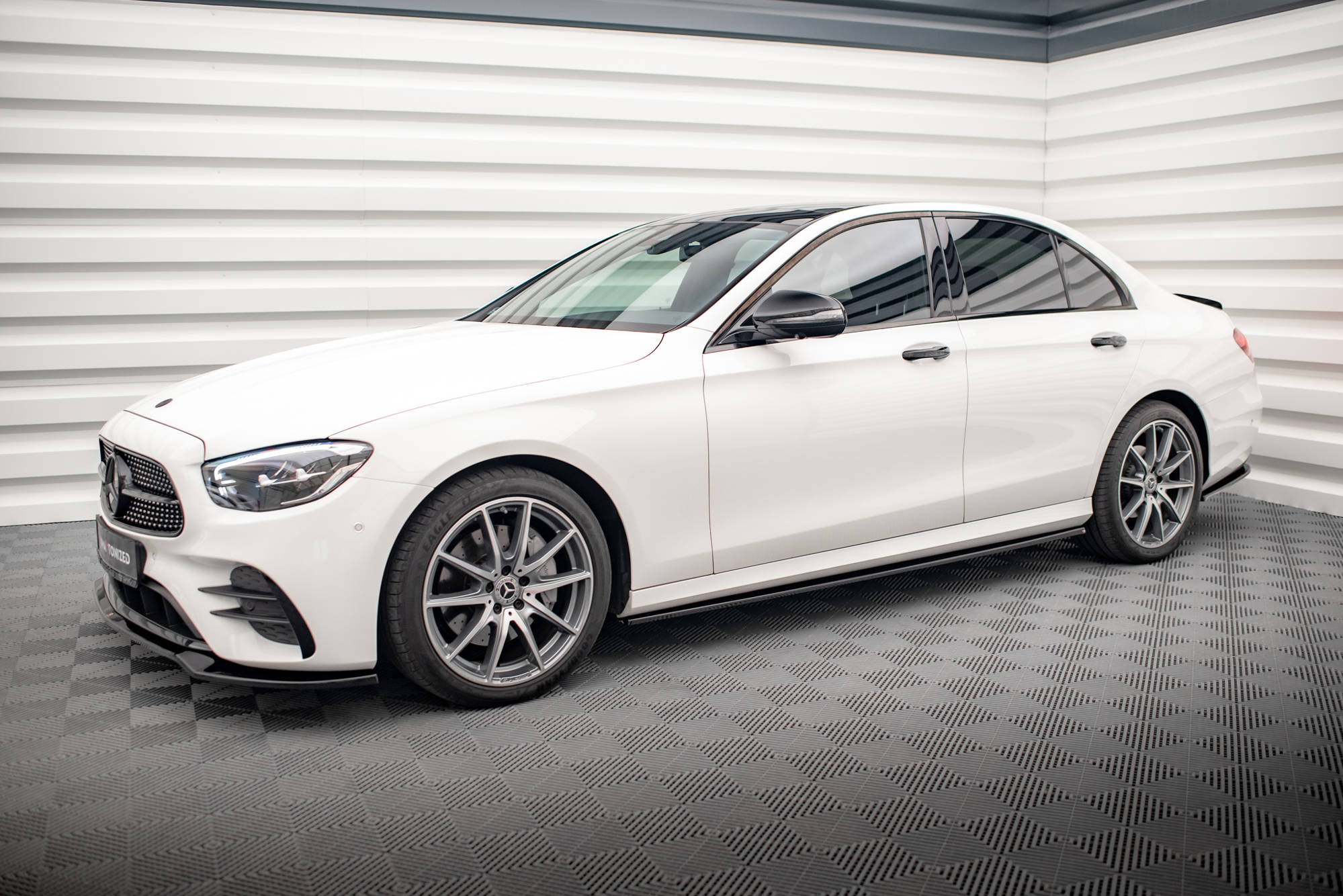 Tuningkit Mercedes-Benz E AMG (W213) Facelift 2020 - 2023 | Sport Eksteriør Styling-sett Image 1
