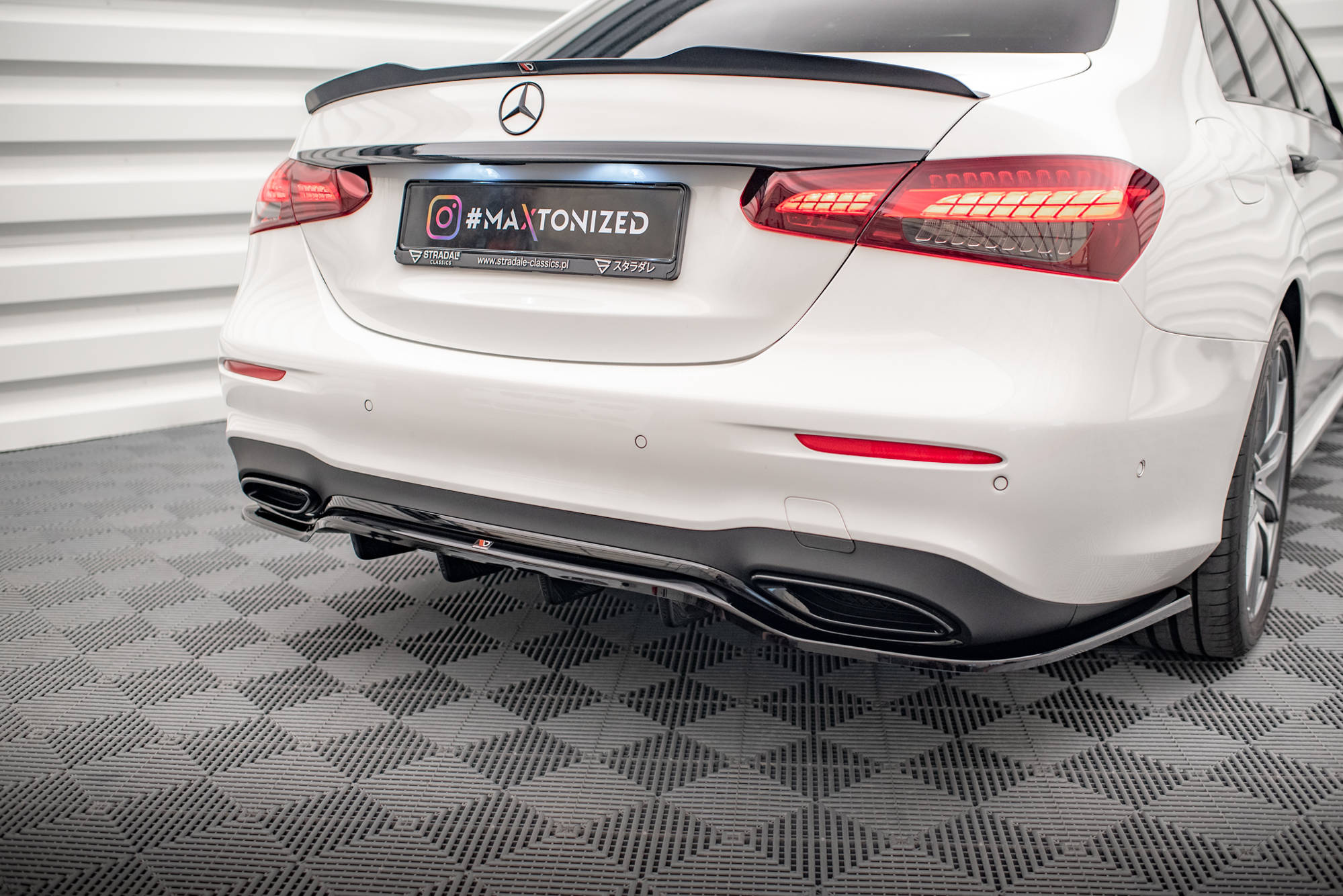 Tuningkit Mercedes-Benz E AMG (W213) Facelift 2020 - 2023 | Sport Eksteriør Styling-sett Image 11
