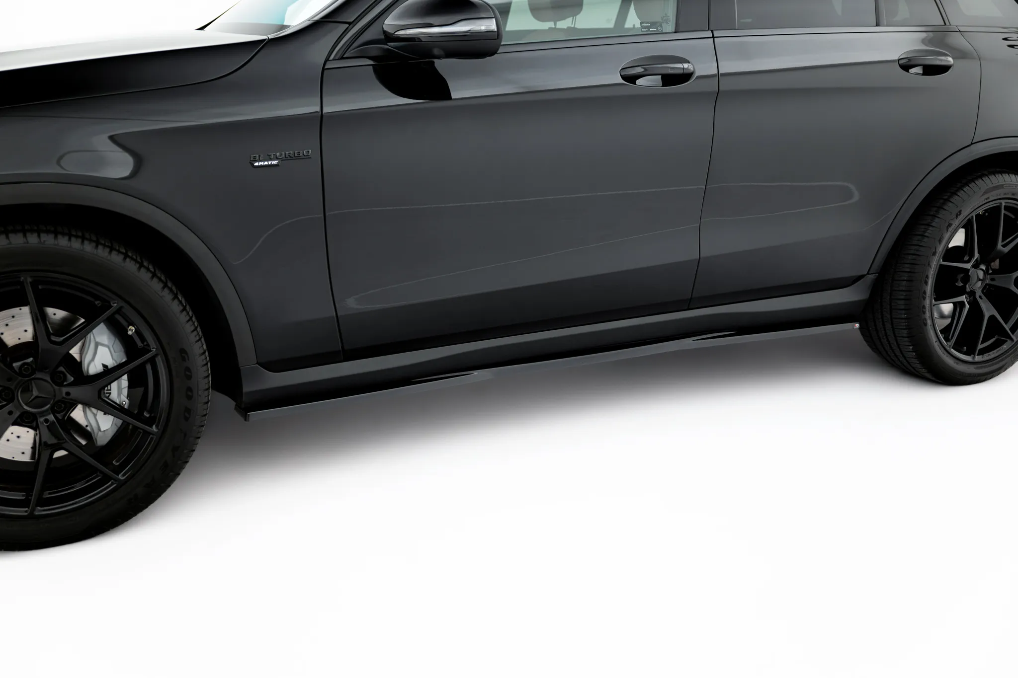 Tuningkit Mercedes-Benz Glc (X253 Facelift) 2019-2022 | Glossy Black Edition – bilde 5