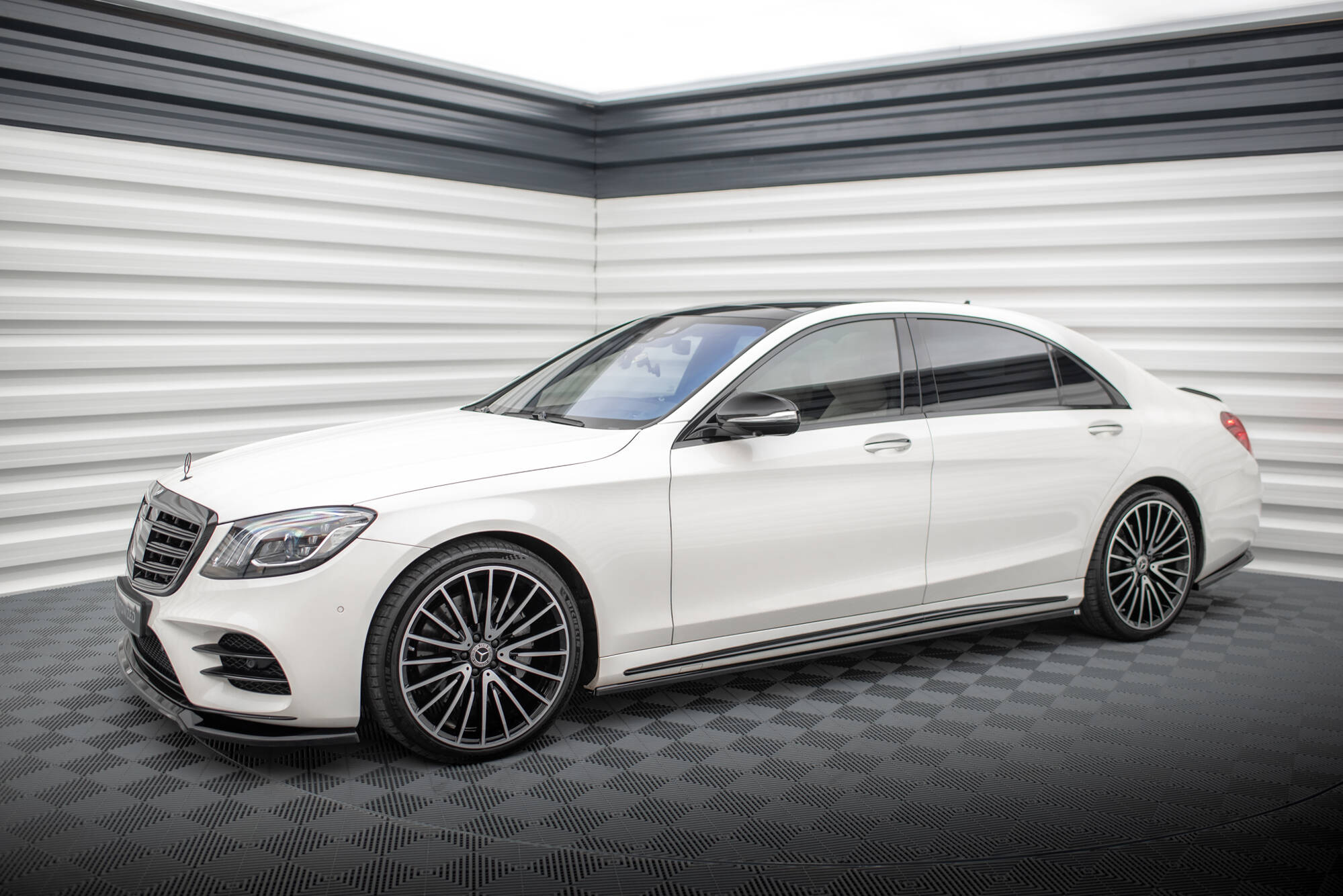 Tuningkit Mercedes-Benz S Long AMG-Line (W222) Facelift 2017 - 2020 | Sport Eksteriør Styling-sett