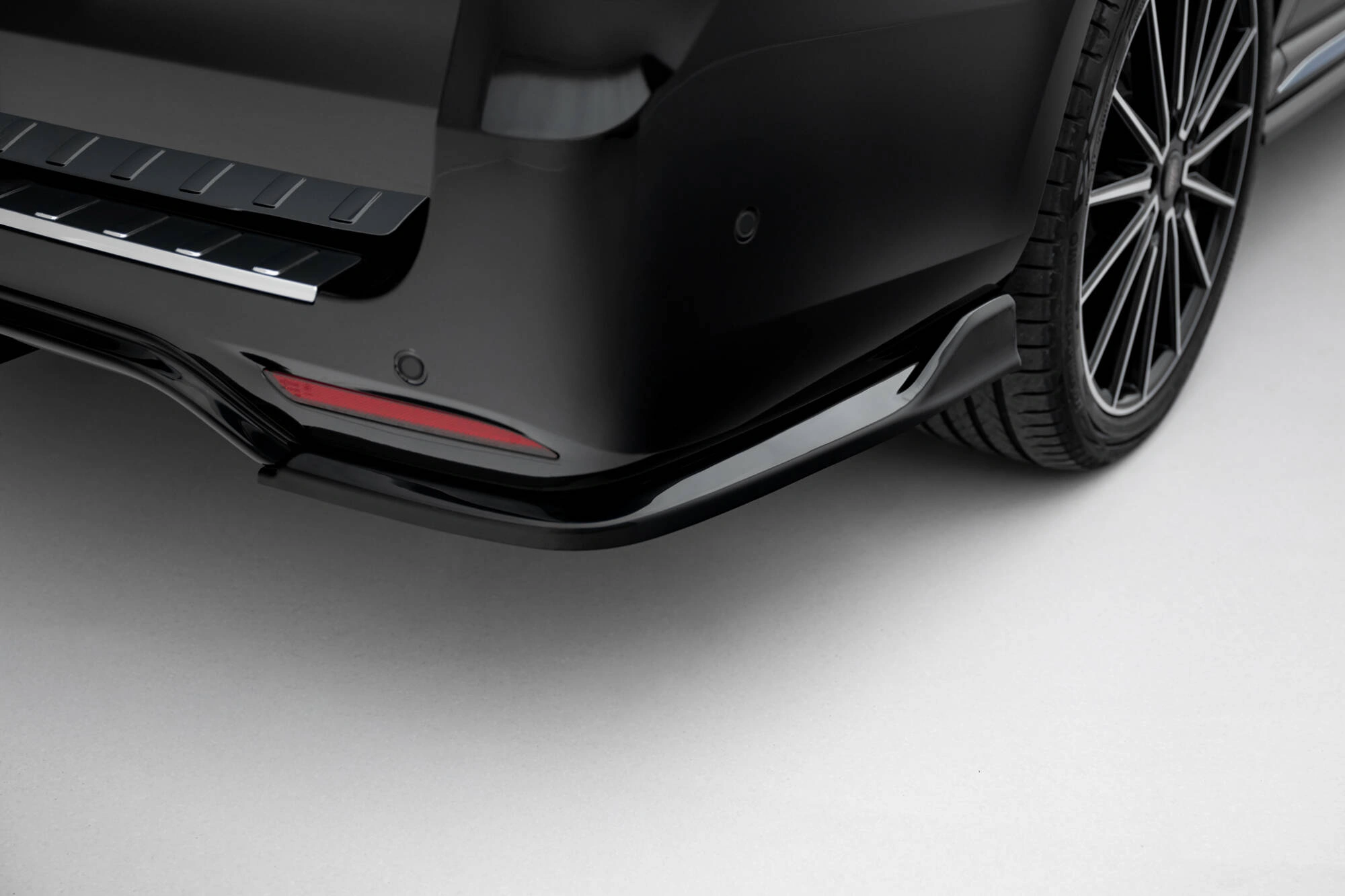 Tuningkit Mercedes-Benz V-Class (W447) AMG Line Facelift 2019 - 2024 | Sport Eksteriør Styling-sett Image 15