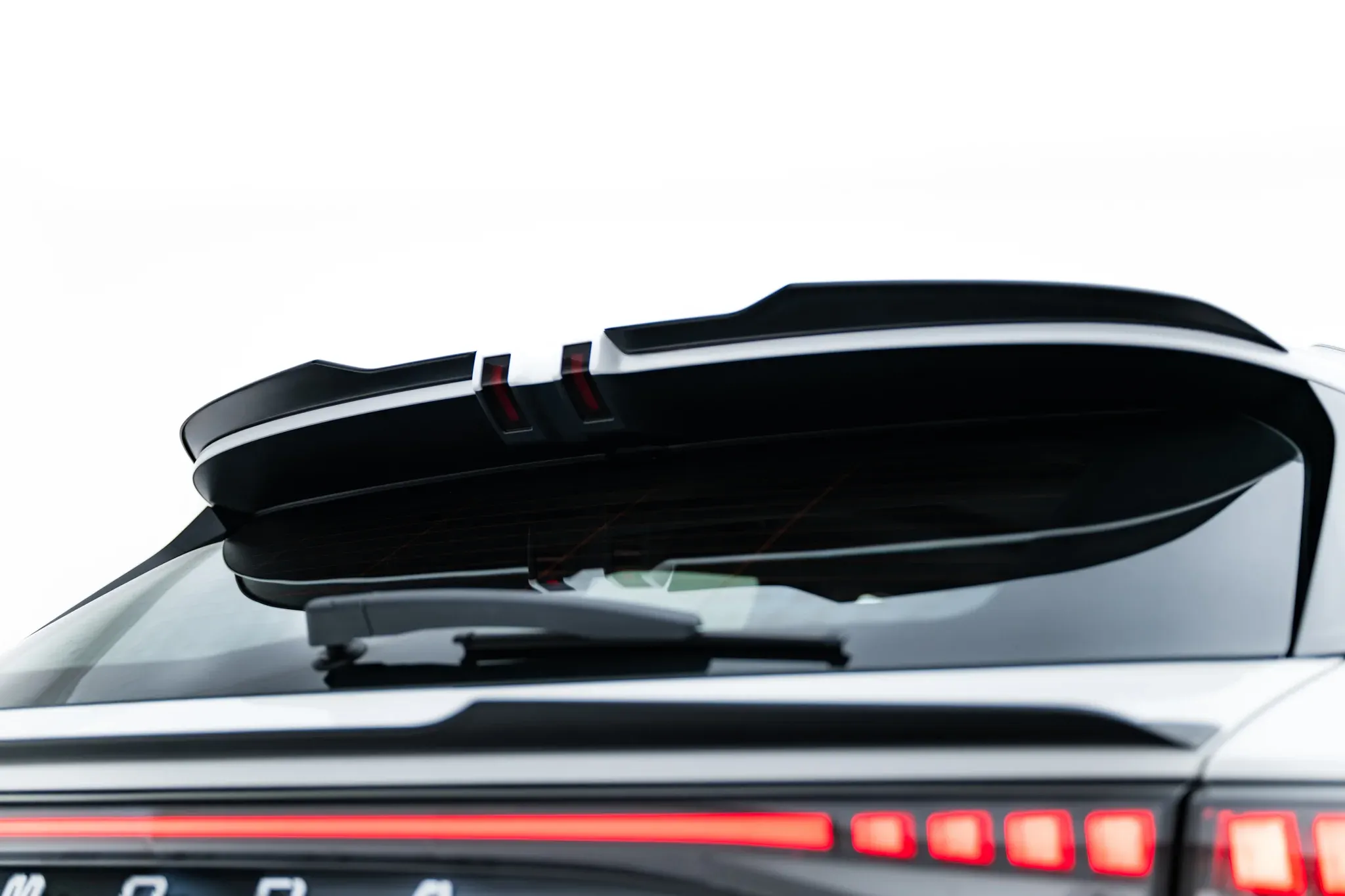 Tuningkit Omoda 9 (Mk1) 2025-2026 | Glossy Black Edition – bilde 3