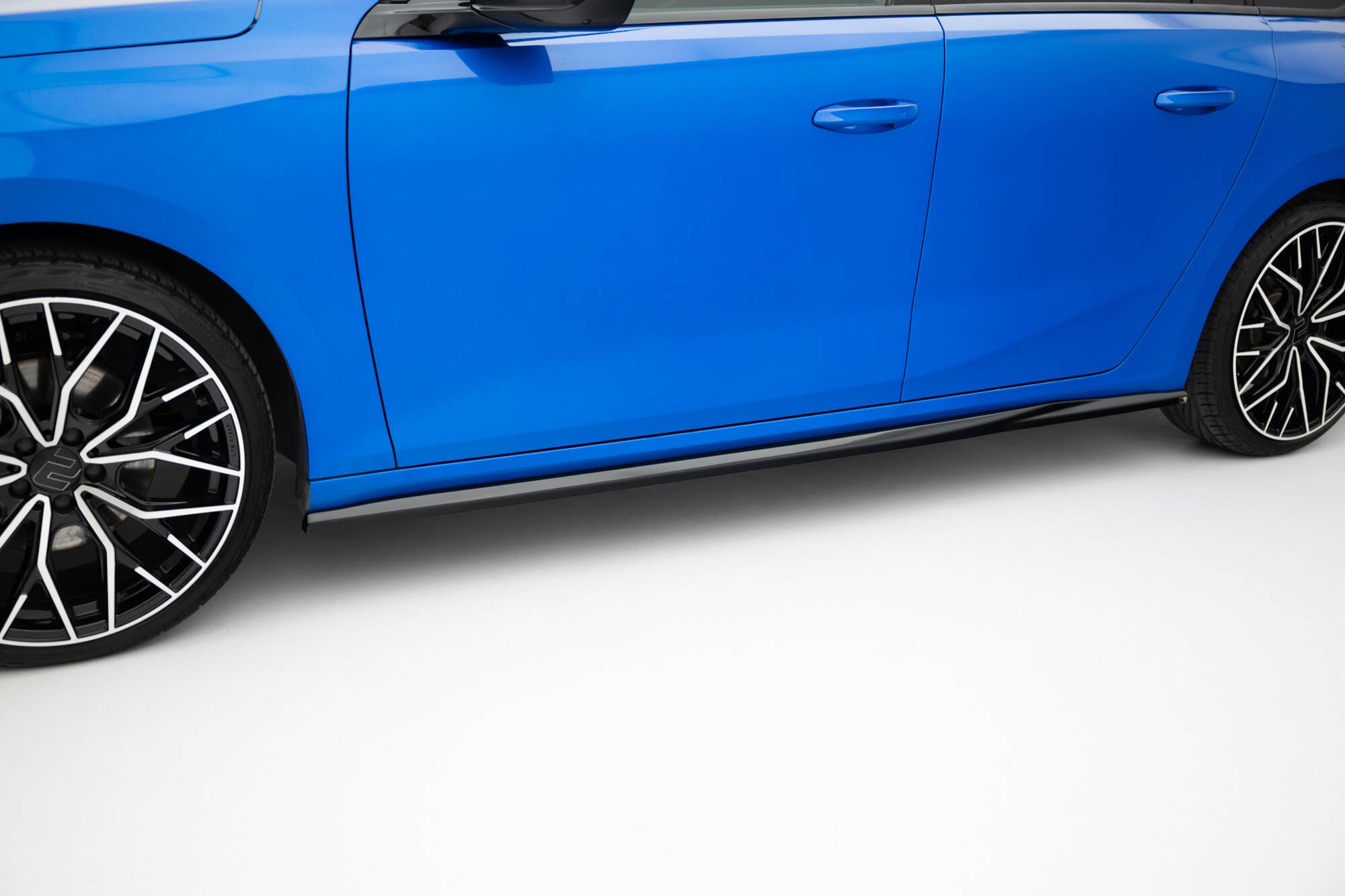 Tuningkit Opel Astra Sports Tourer L (MK6) 2022 ->| Sport Eksteriør Styling-sett Image 6