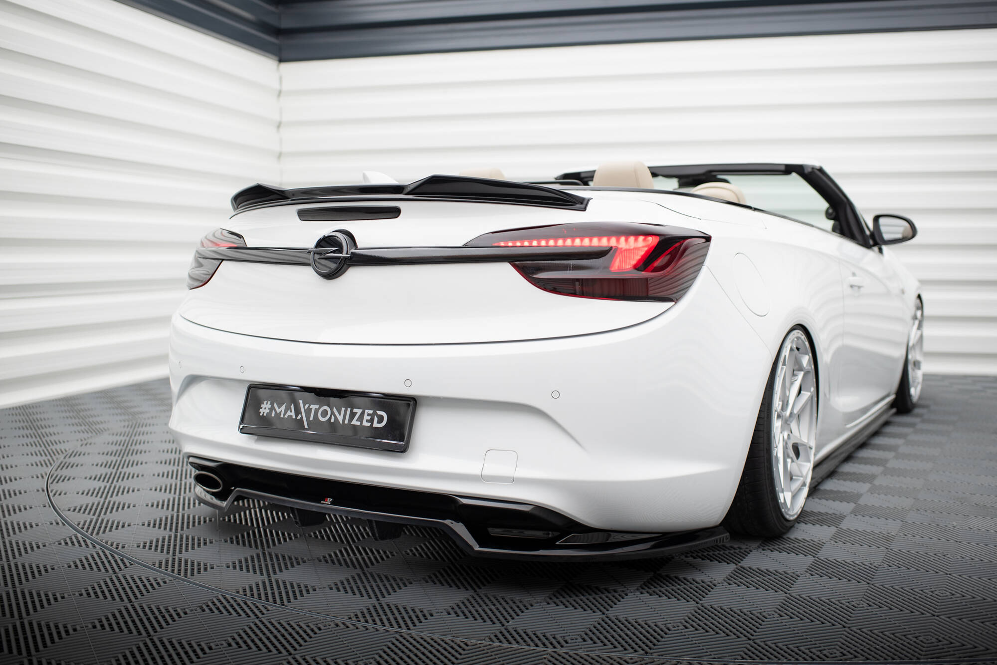 Tuningkit Opel Cascada 2013 - 2019 | Sport Eksteriør Styling-sett – bilde 10