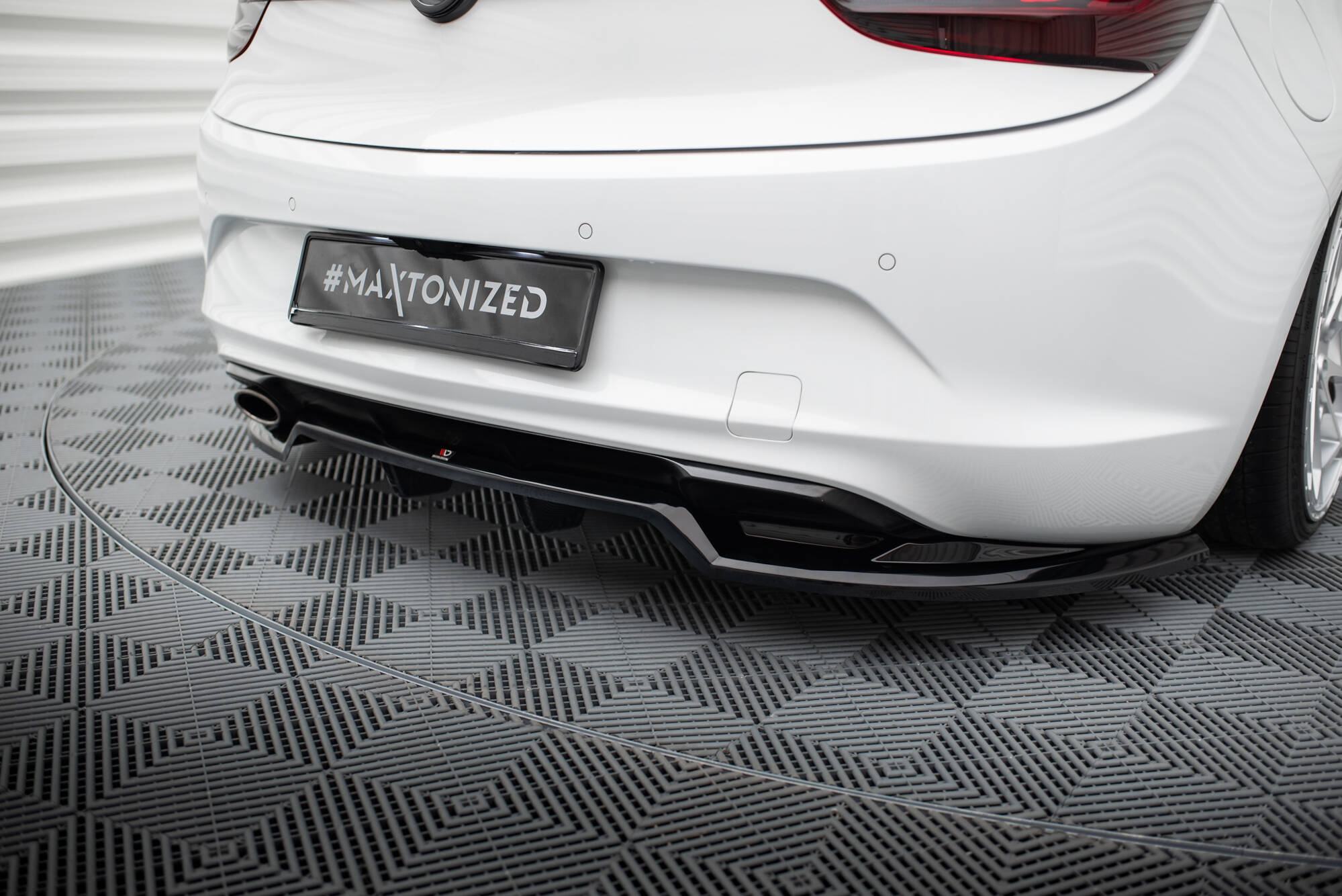 Tuningkit Opel Cascada 2013 - 2019 | Sport Eksteriør Styling-sett – bilde 8