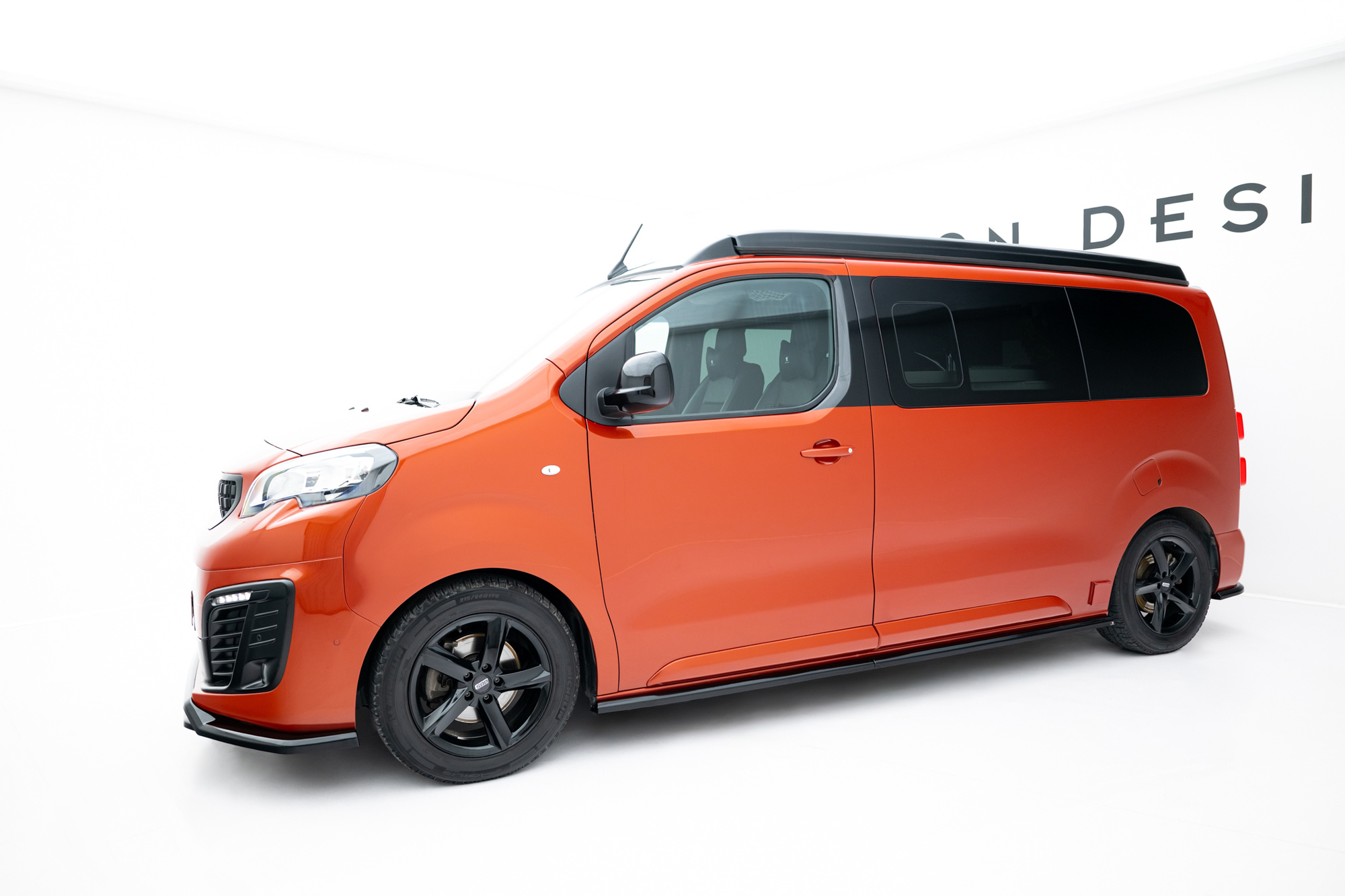 Tuningkit Peugeot Partner Mk3 2018 - 2023 | Sport Eksteriør Styling-sett Image 6