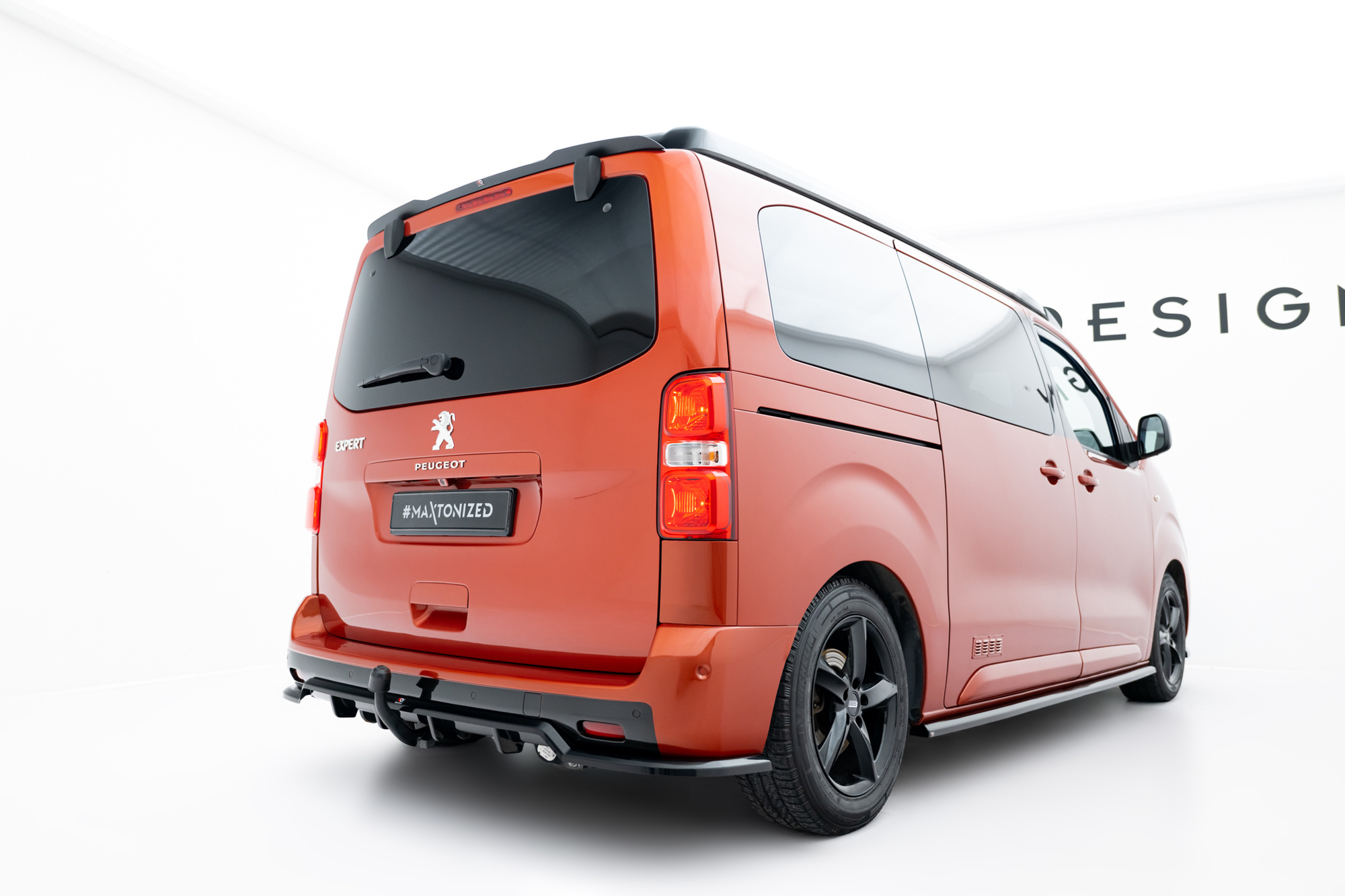 Tuningkit Peugeot Partner Mk3 2018 - 2023 | Sport Eksteriør Styling-sett Image 7