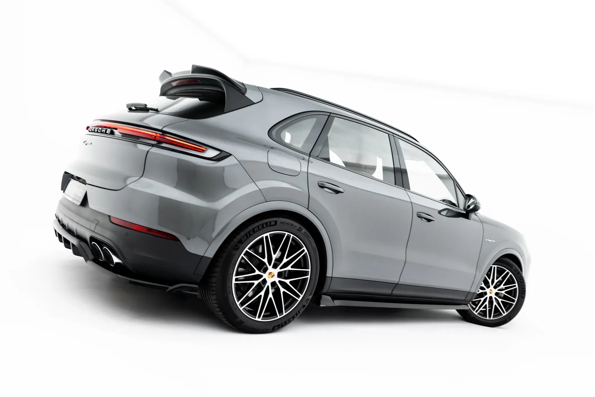 Tuningkit Porsche Cayenne III Facelift 2023 -> | Glossy Black Edition – bilde 9
