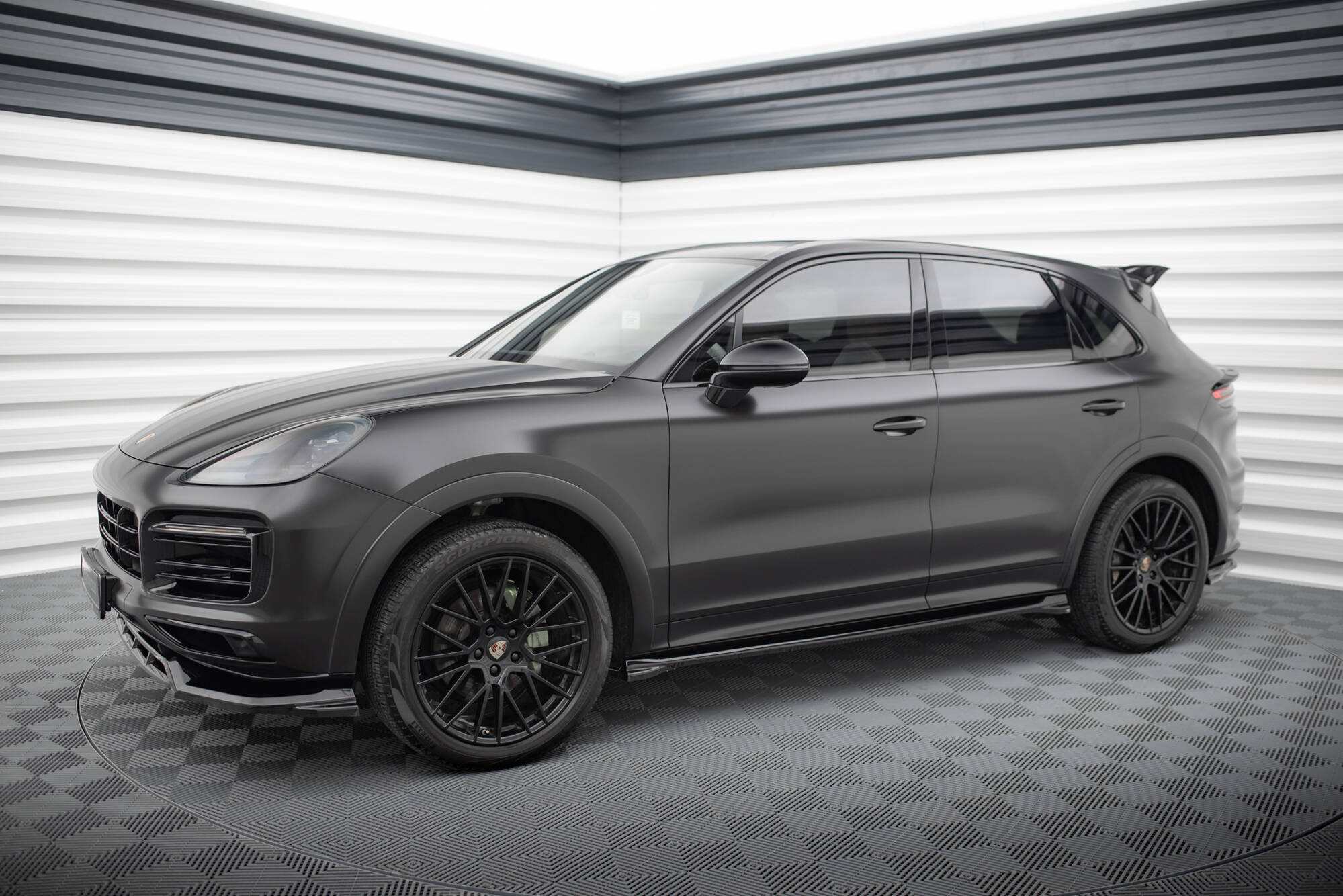 Tuningkit Porsche Cayenne Sport Design Mk3 2017 - 2023 | Sport Eksteriør Styling-sett Image 1